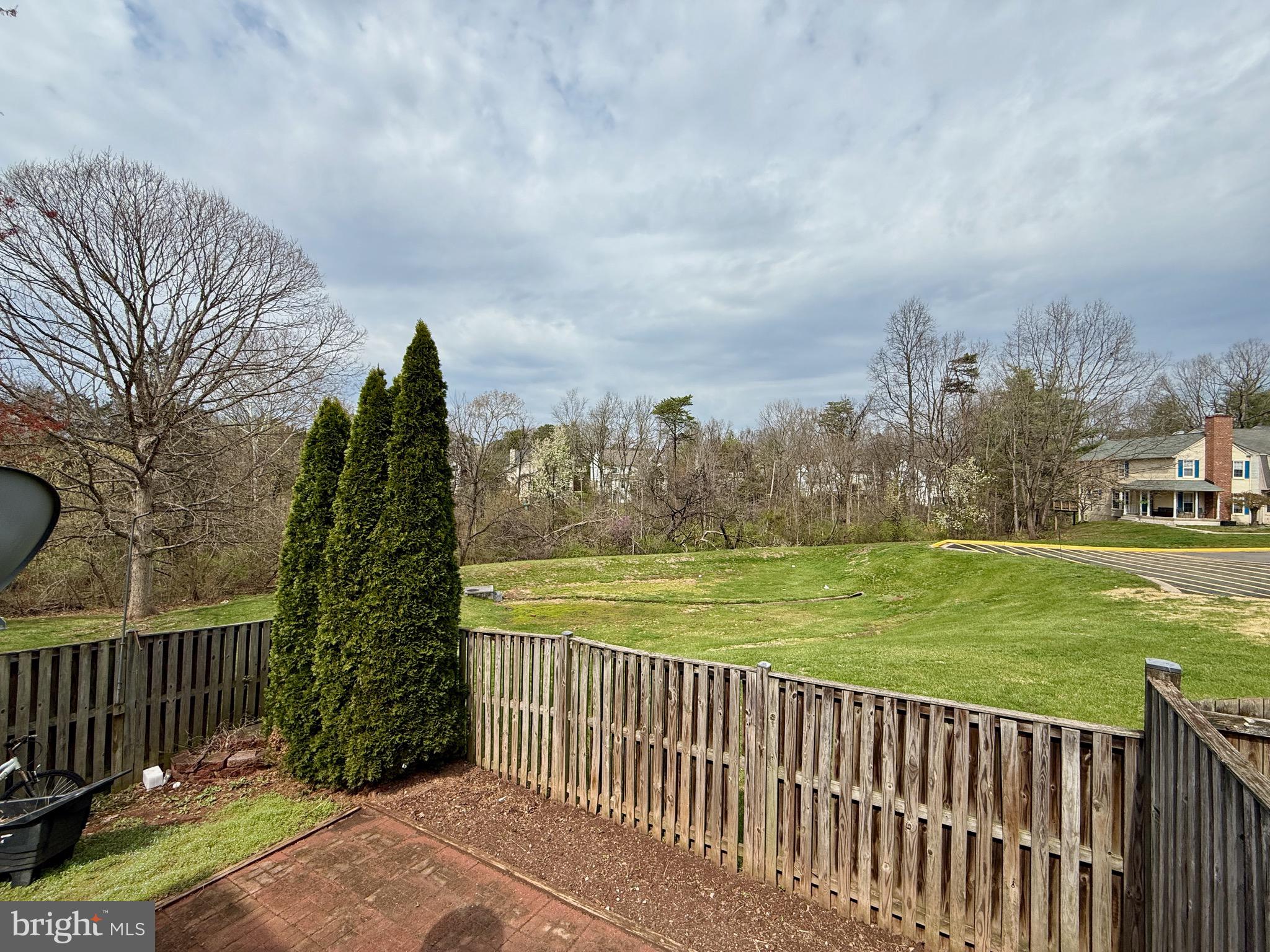 CROFTON COMMONS - Residential