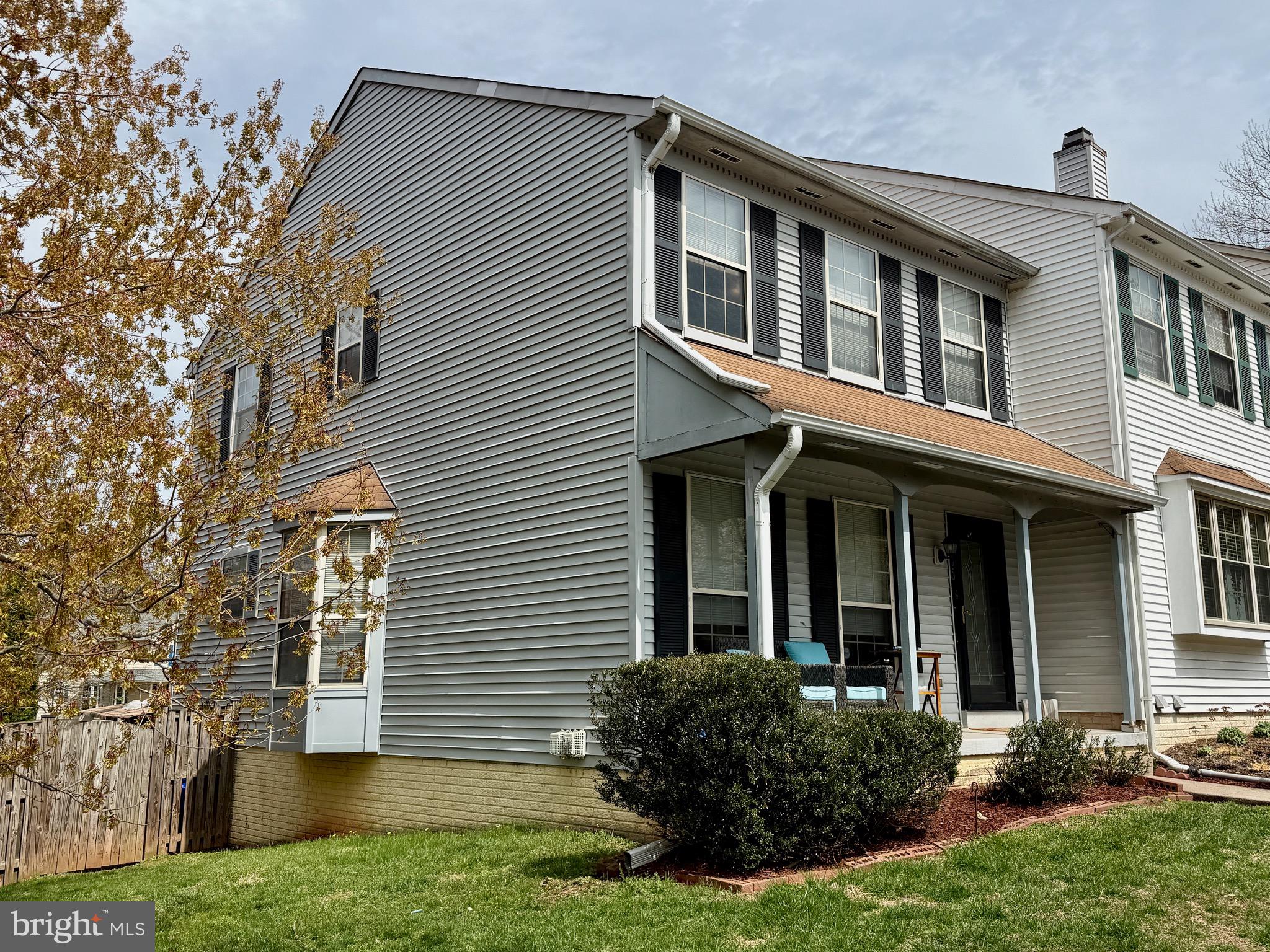 CROFTON COMMONS - Residential