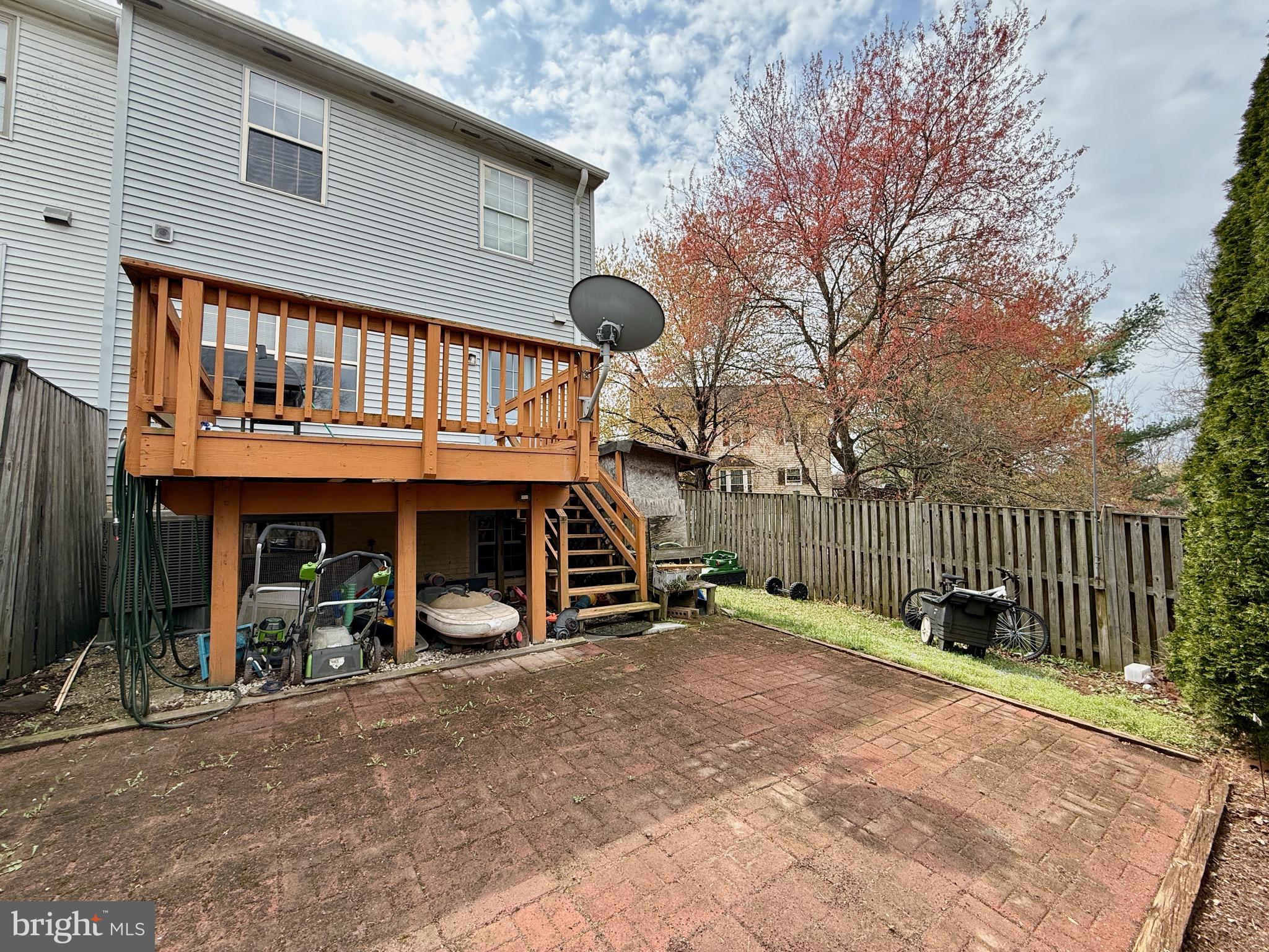 CROFTON COMMONS - Residential