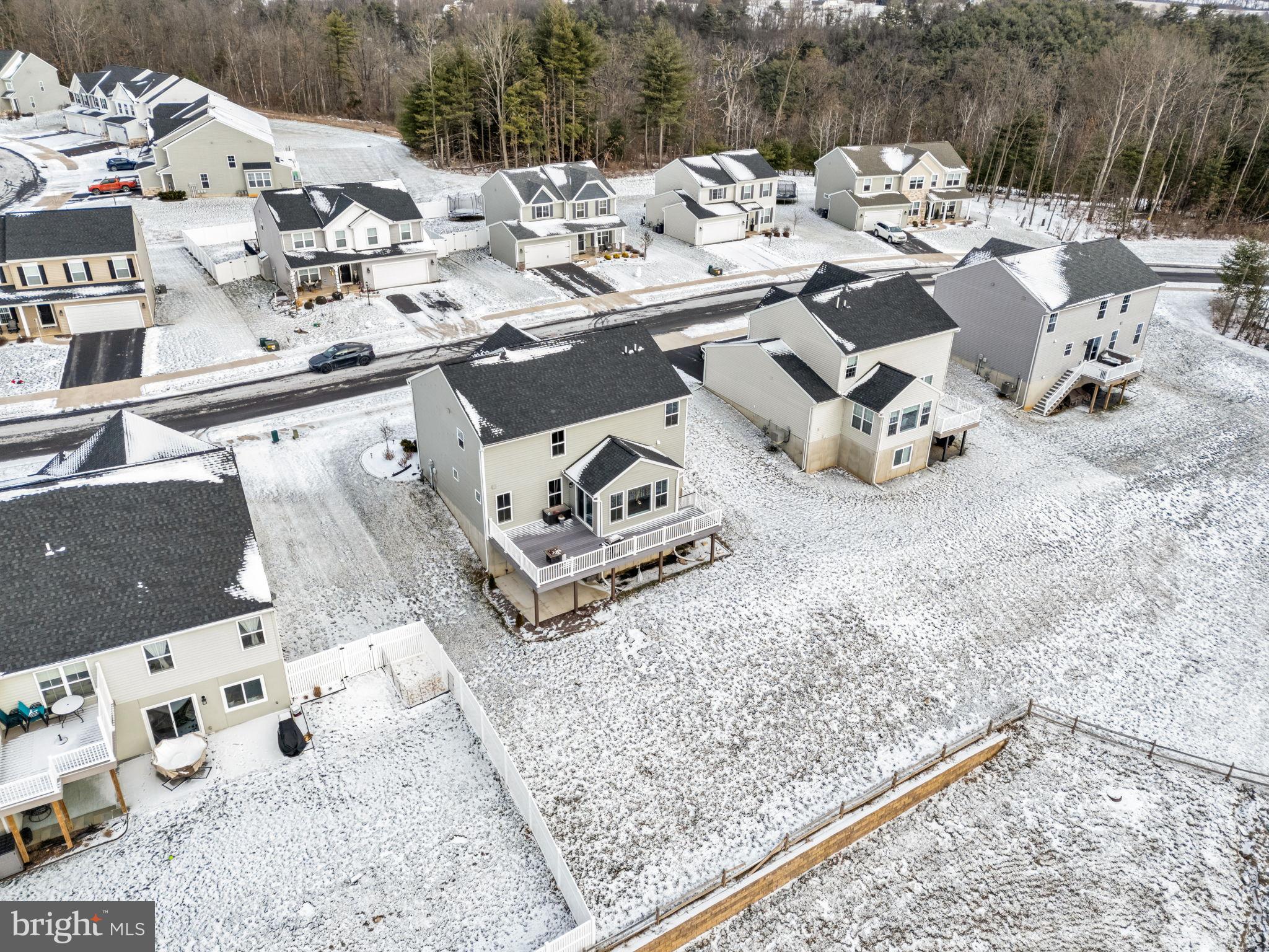 LOGAN GREENE - Residential