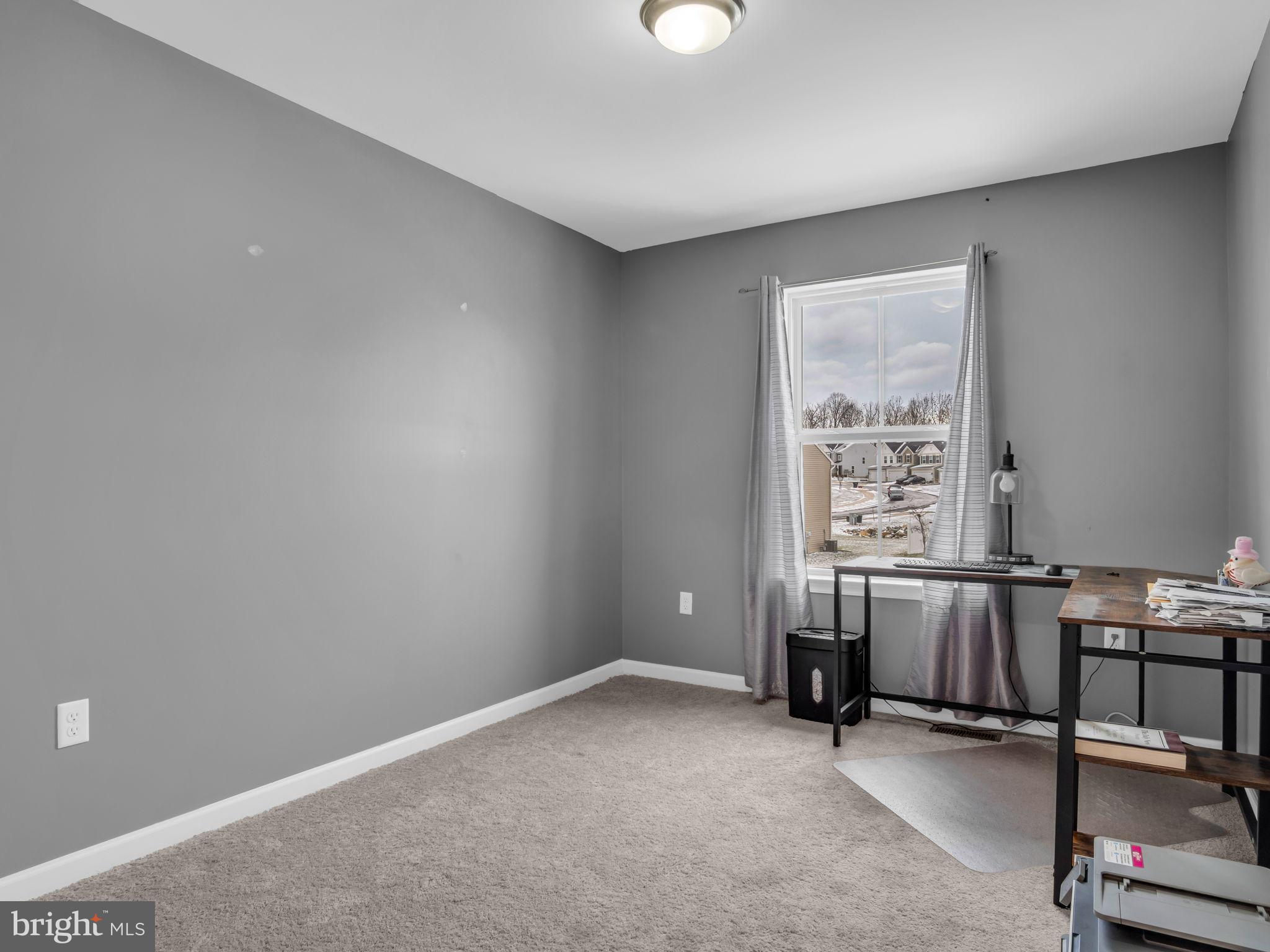 LOGAN GREENE - Residential