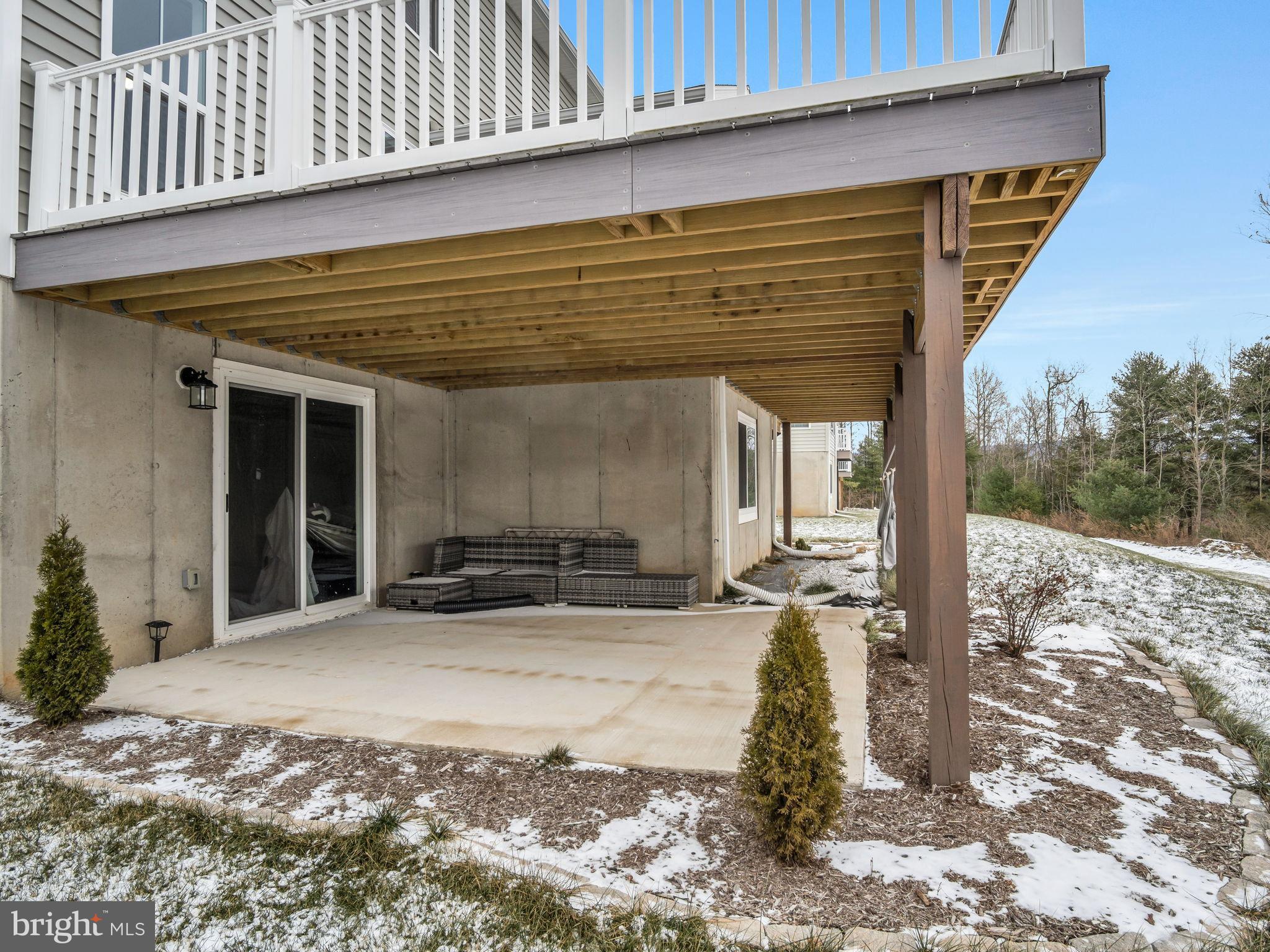 LOGAN GREENE - Residential