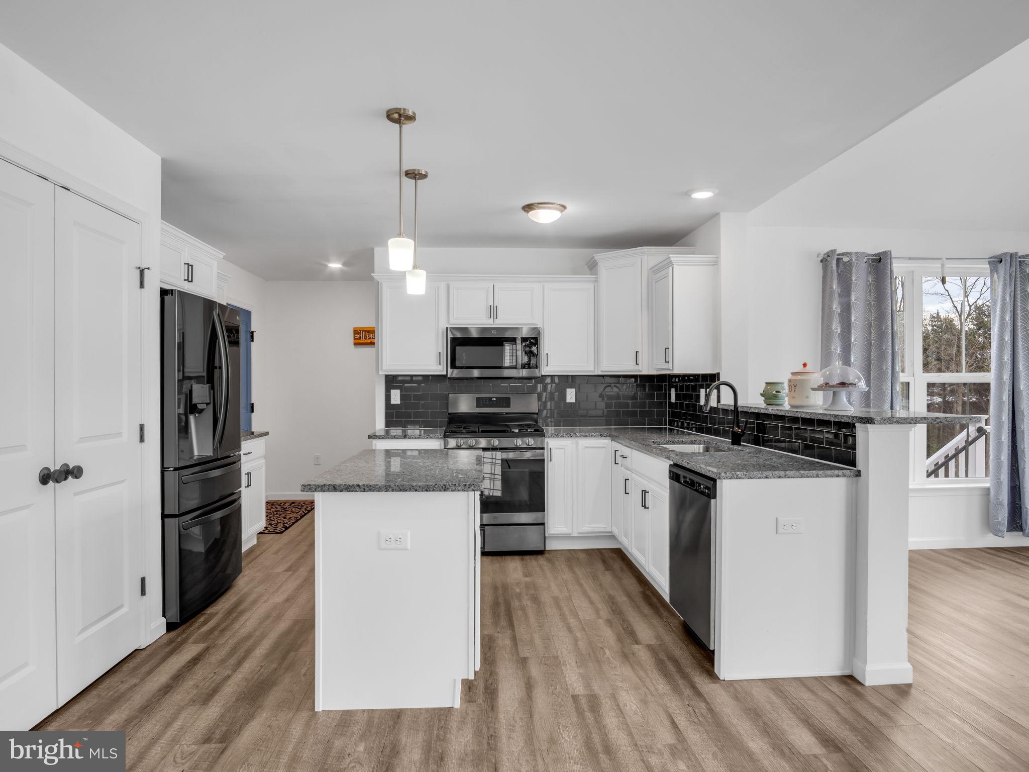 LOGAN GREENE - Residential