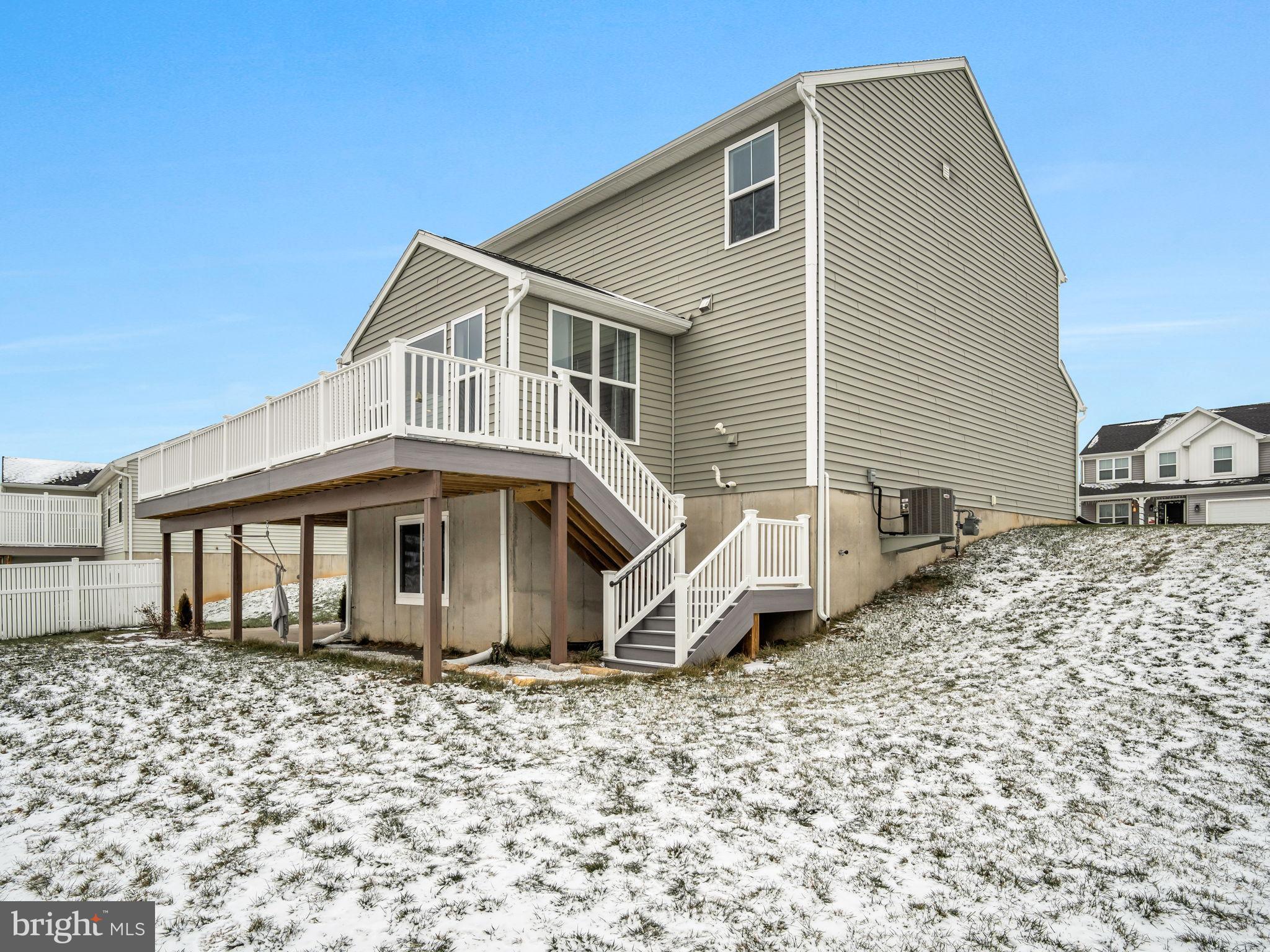 LOGAN GREENE - Residential