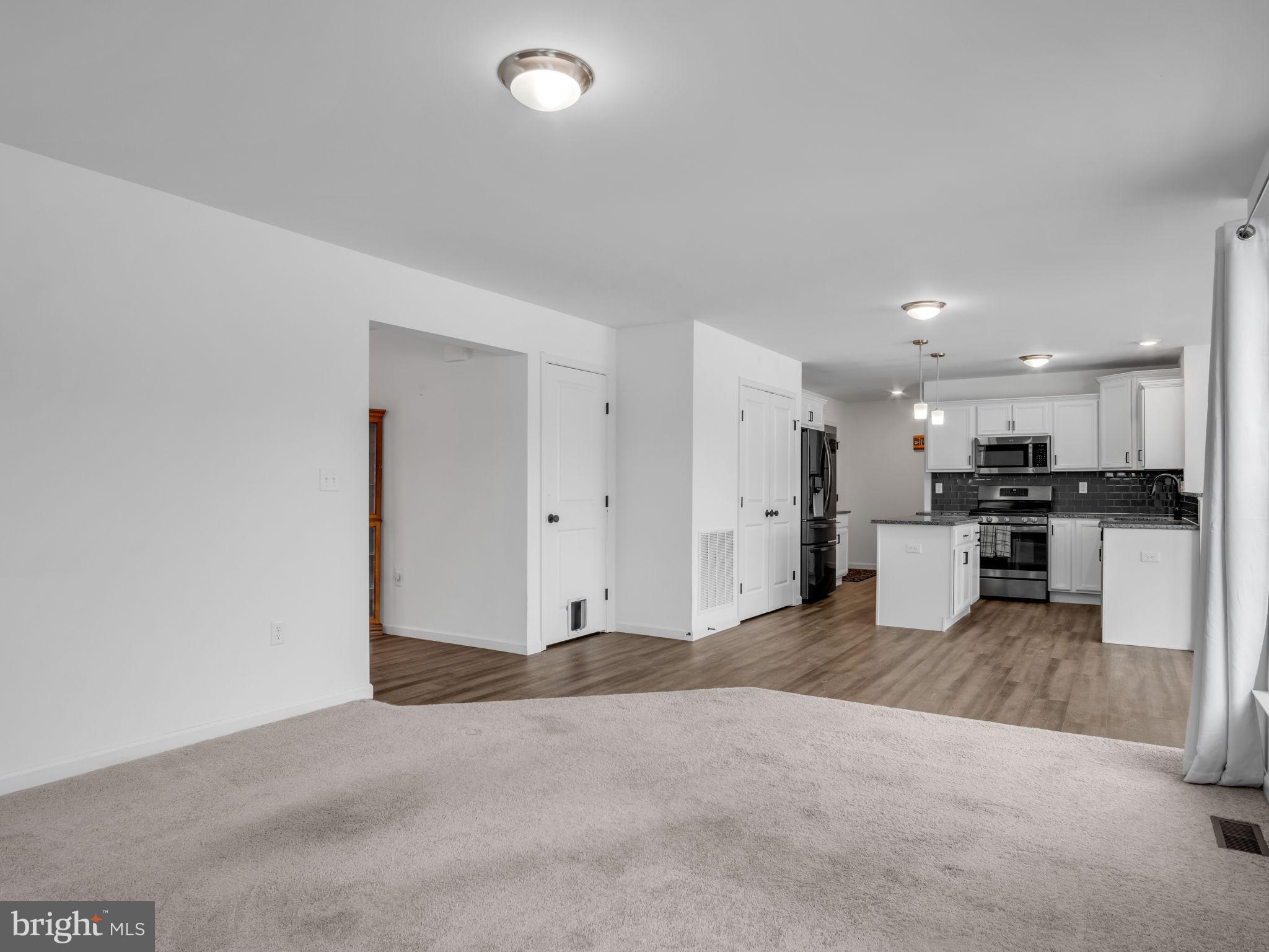 LOGAN GREENE - Residential