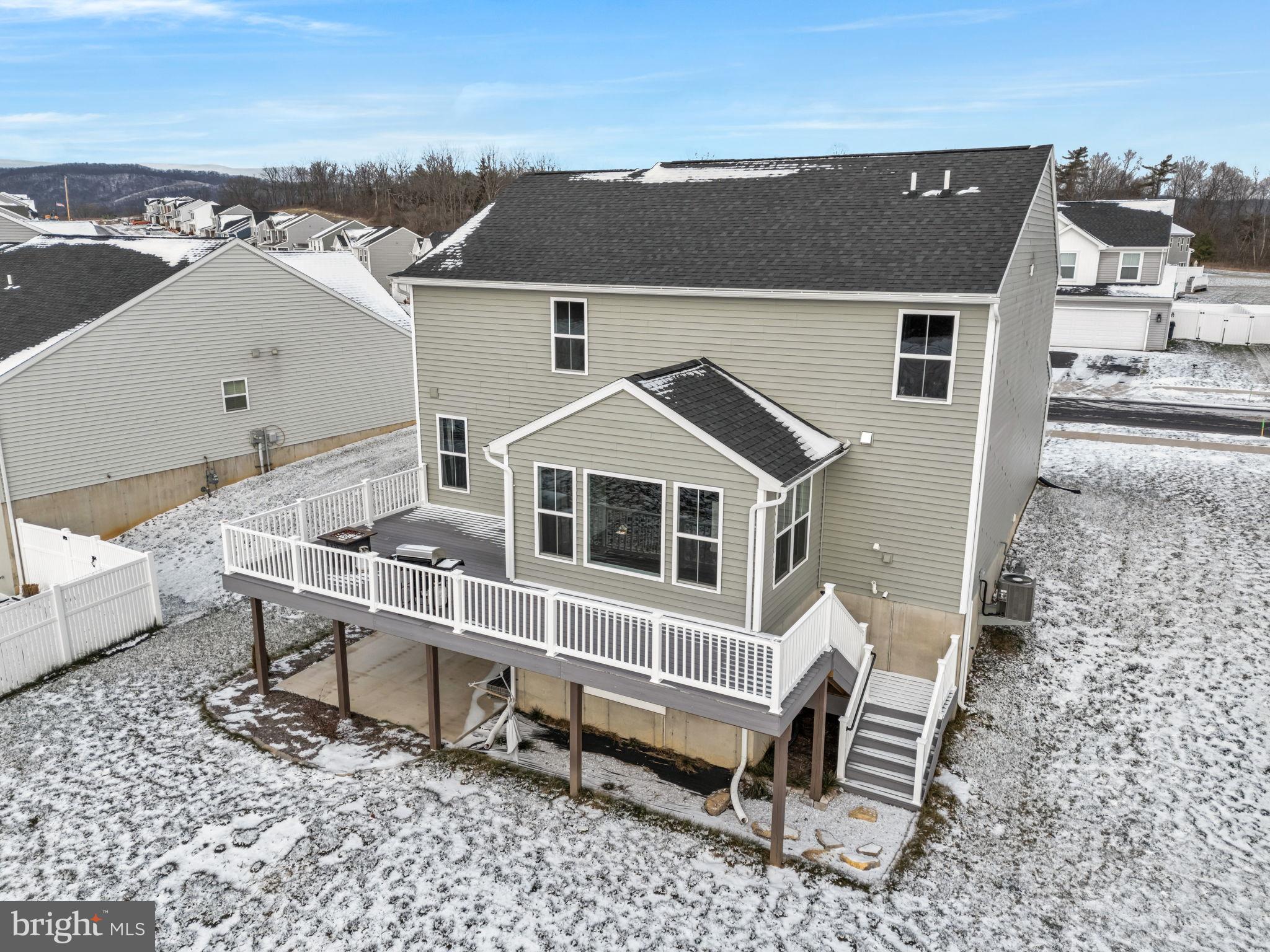 LOGAN GREENE - Residential