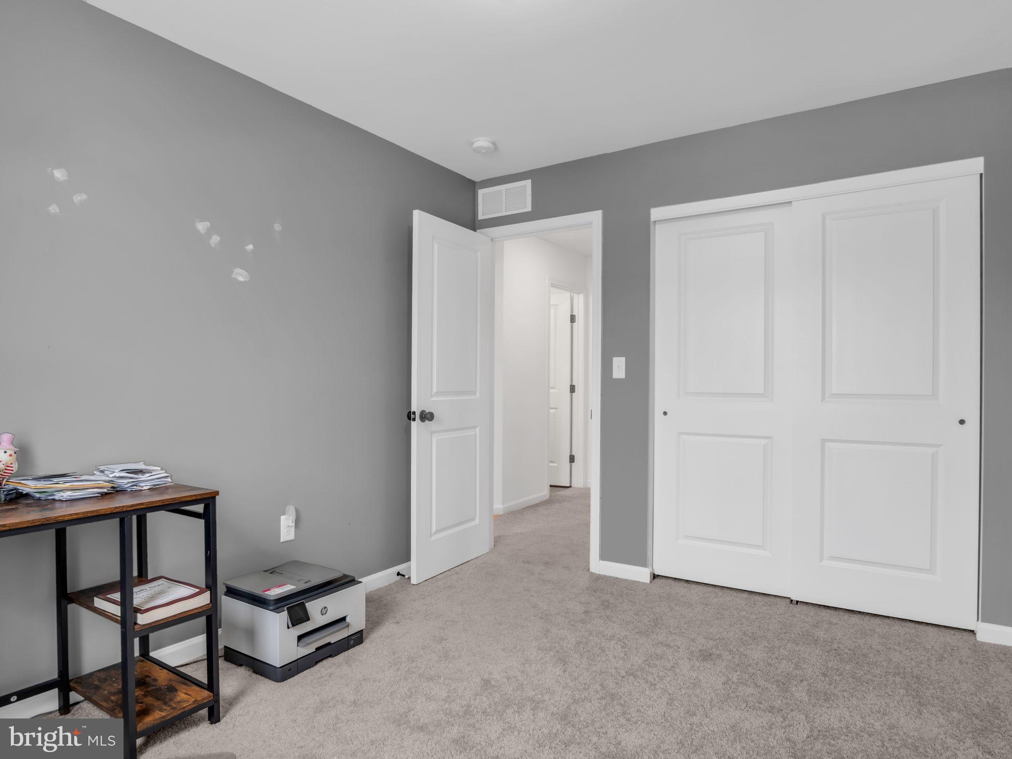 LOGAN GREENE - Residential