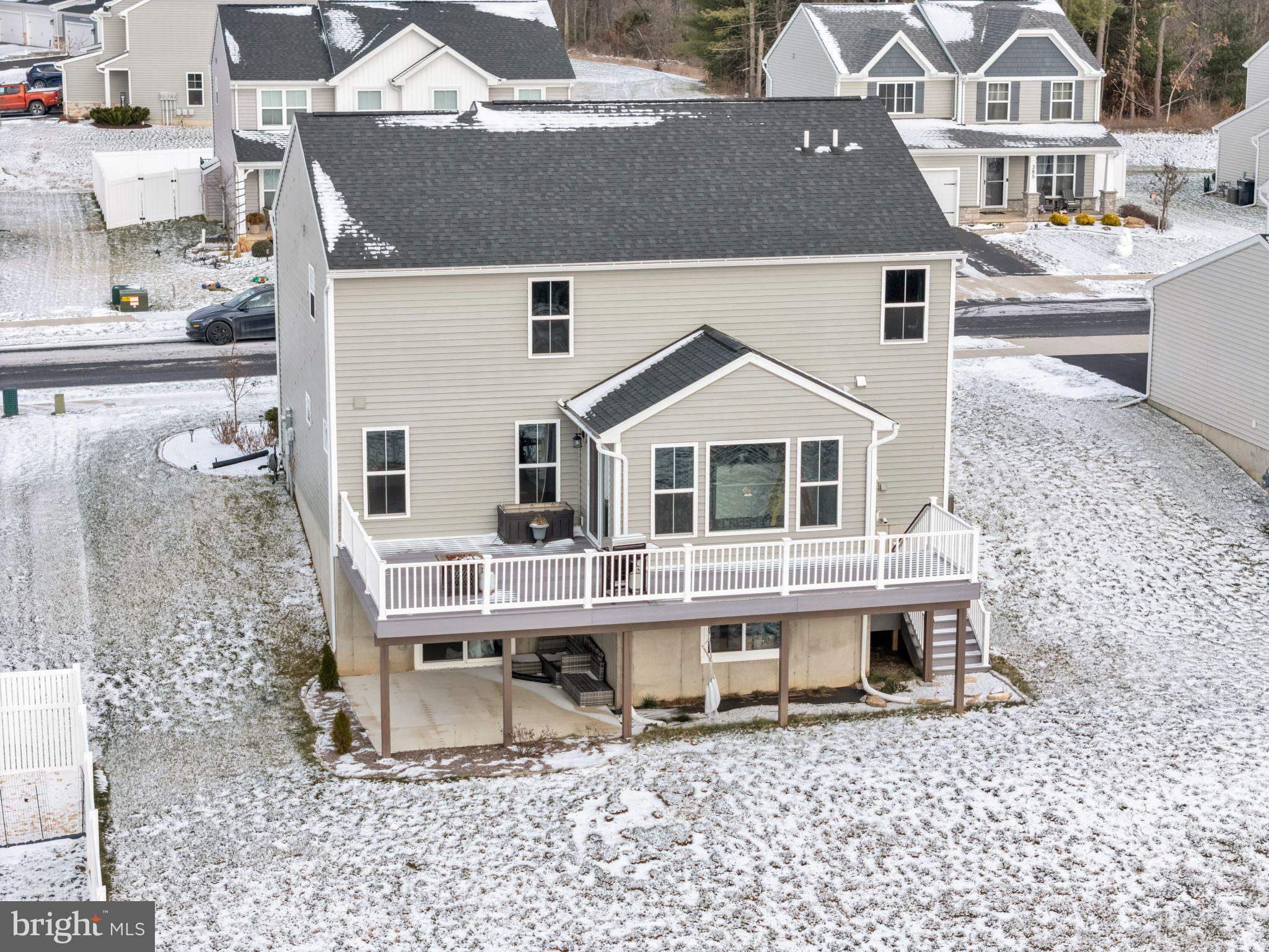 LOGAN GREENE - Residential