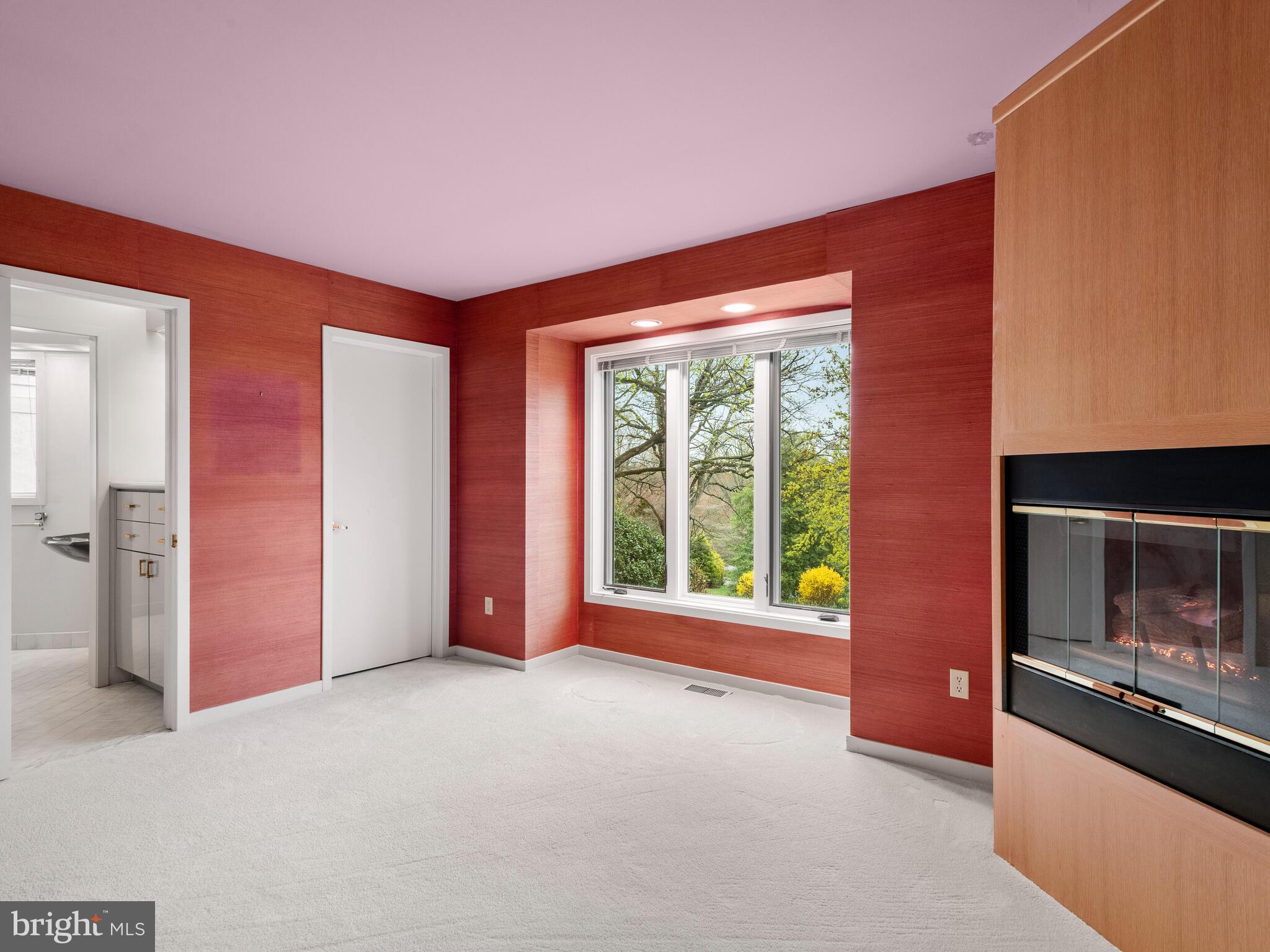 CHARTER CHASE - Residential