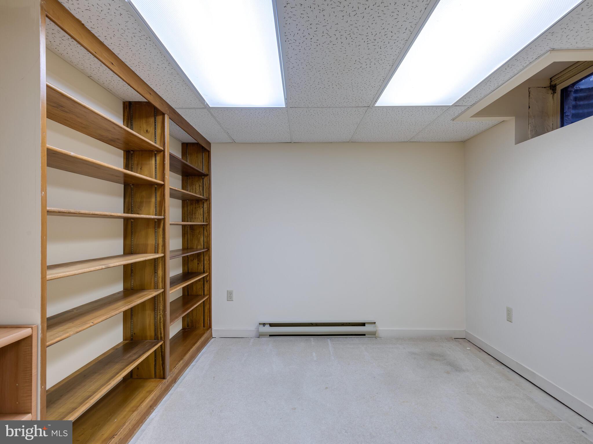 CHARTER CHASE - Residential