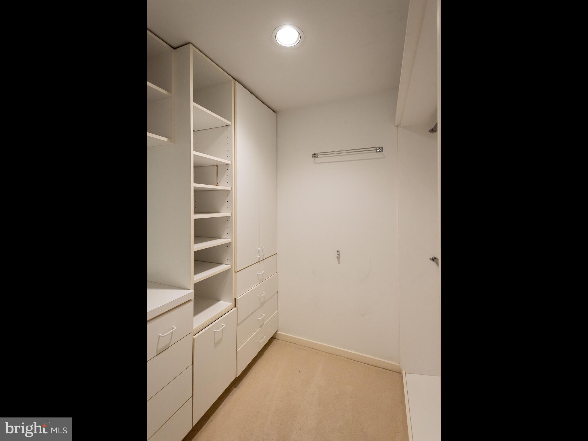 CHARTER CHASE - Residential