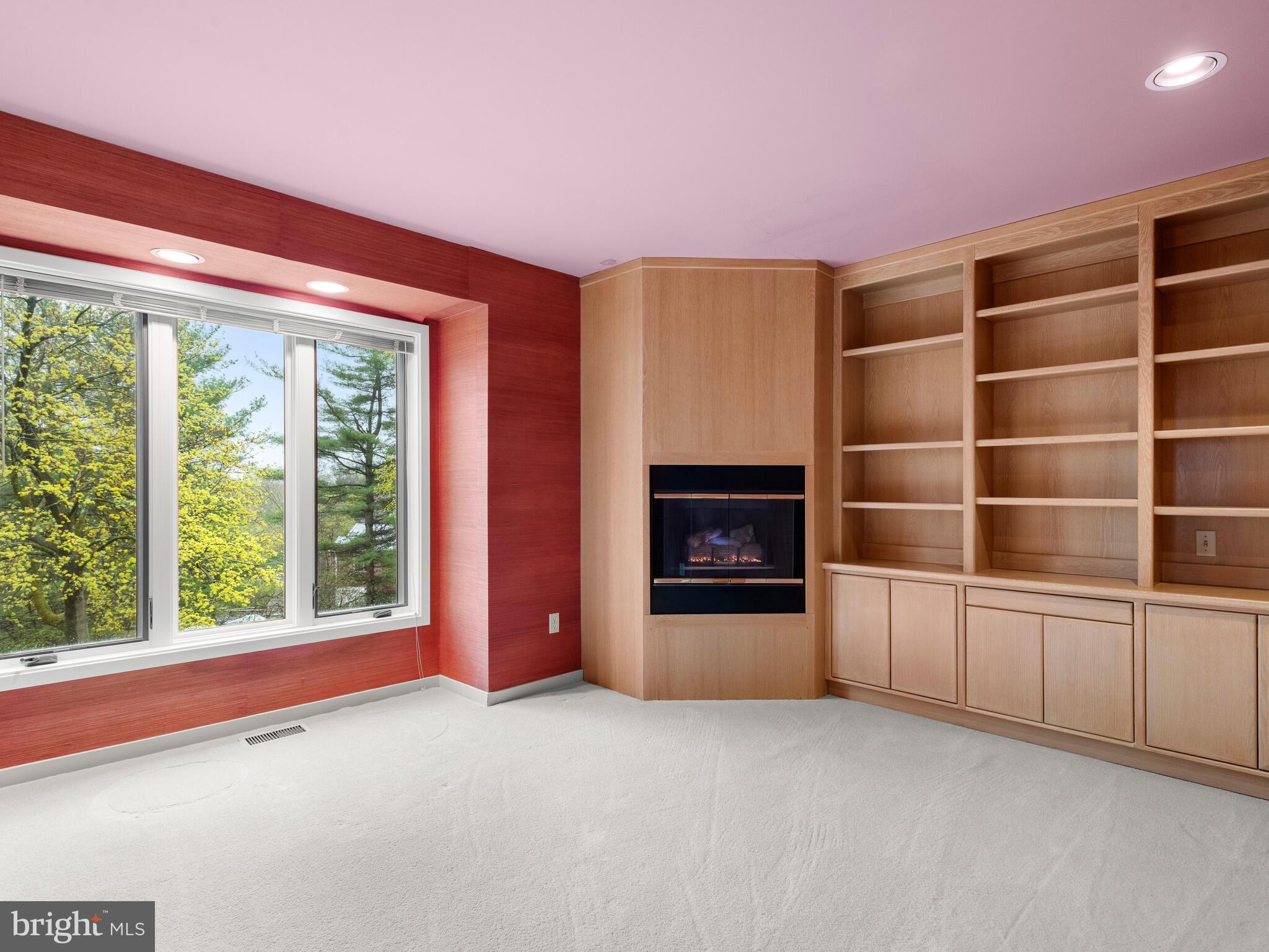 CHARTER CHASE - Residential