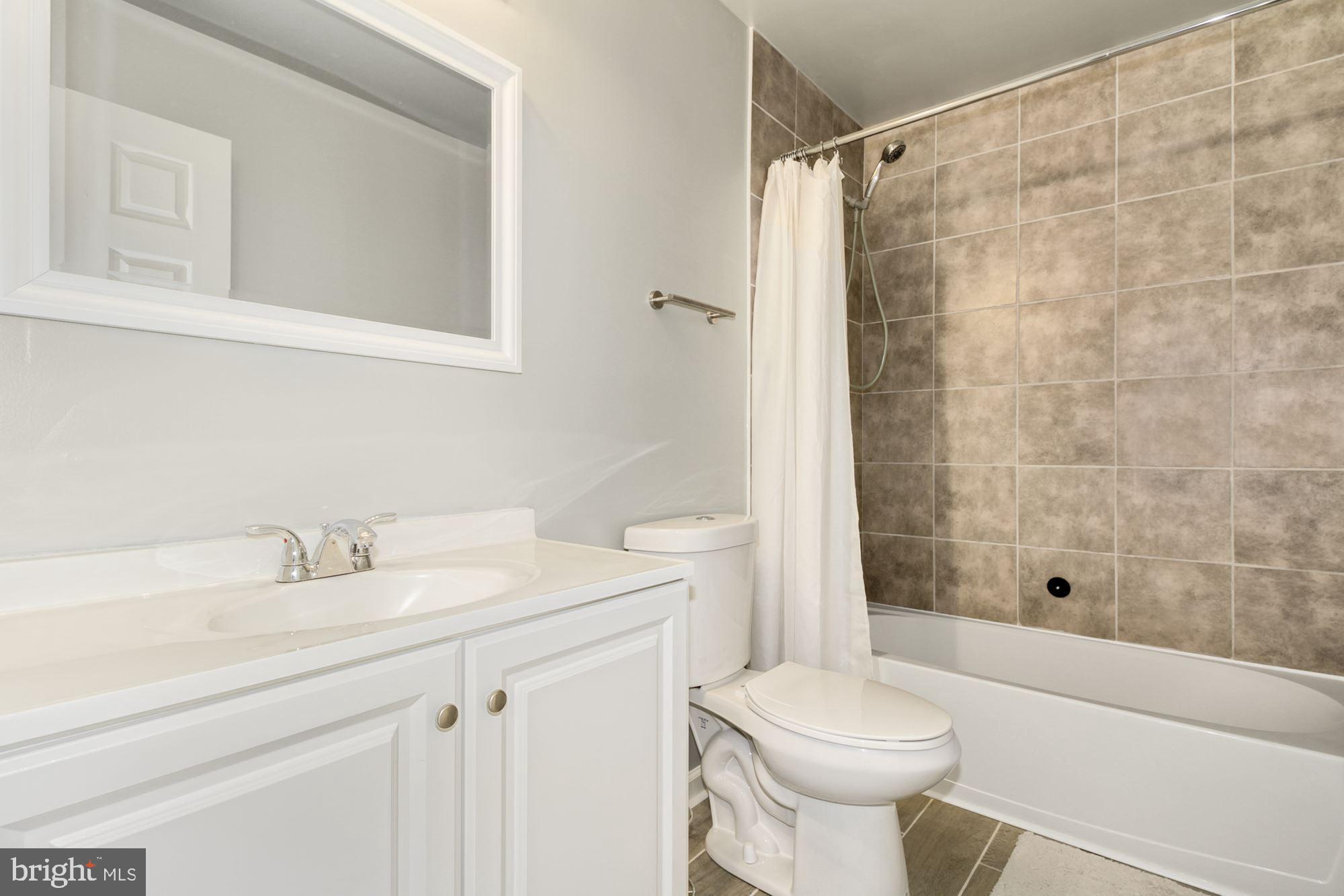 FOUNTAIN HILLS - Residential Lease