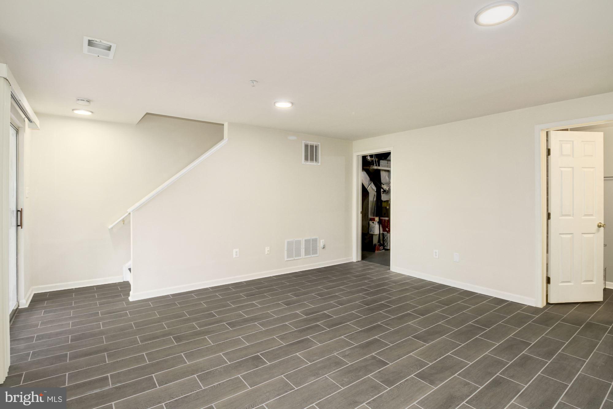 FOUNTAIN HILLS - Residential Lease