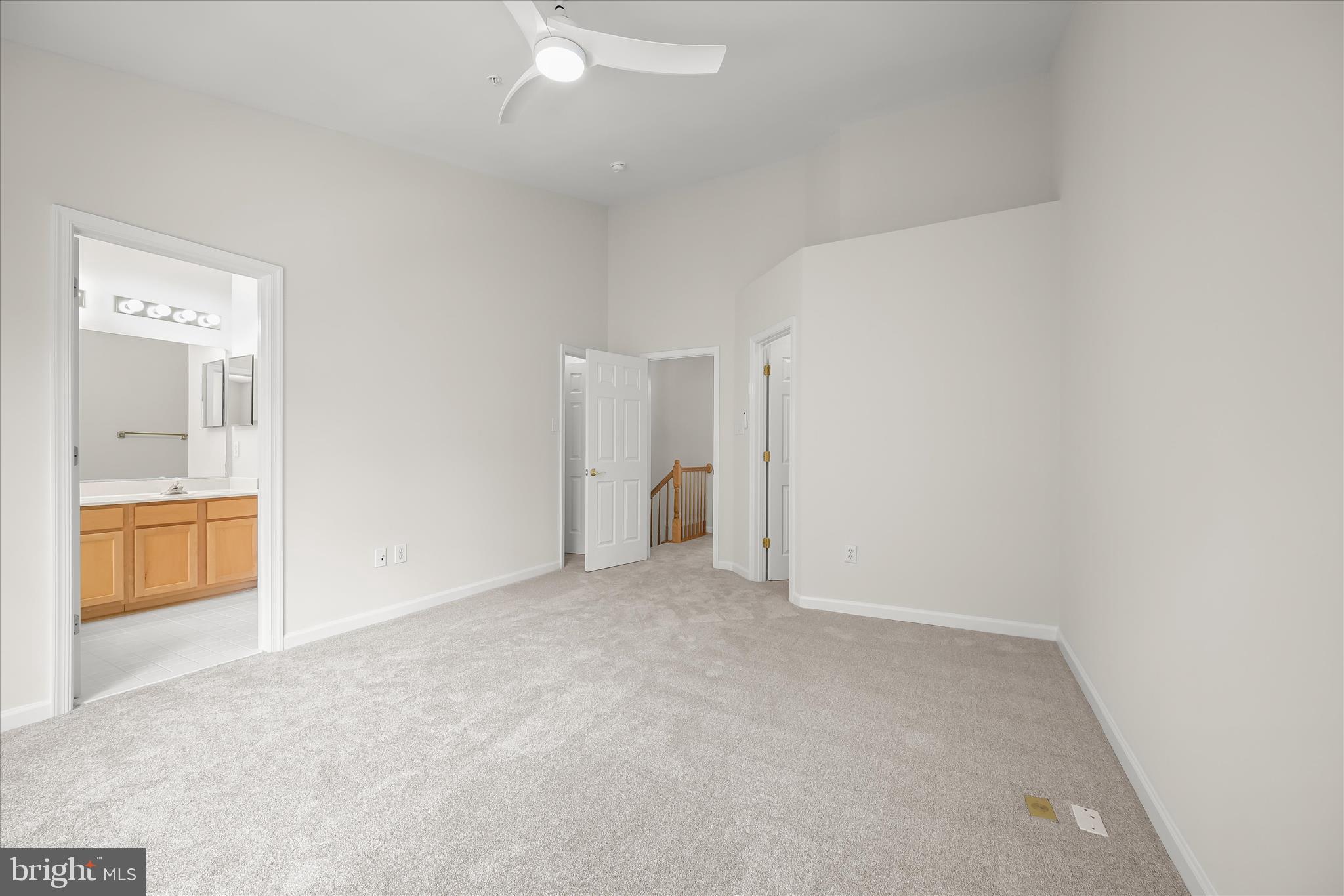 VILLAGE OF RIVER HILL - Residential