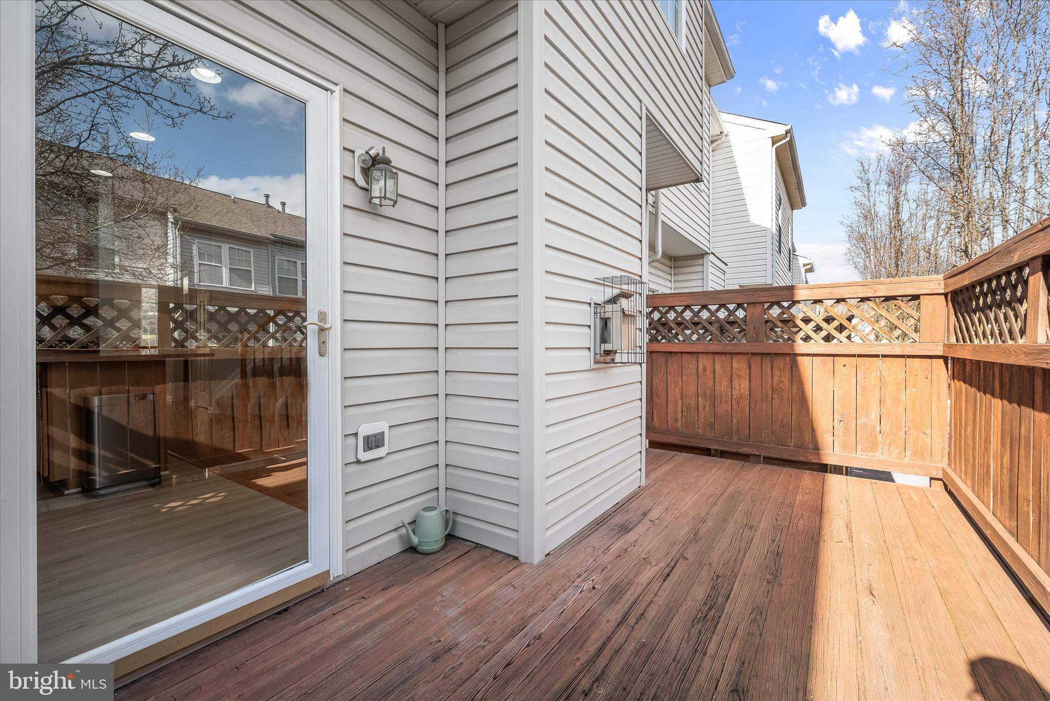 VILLAGE OF RIVER HILL - Residential