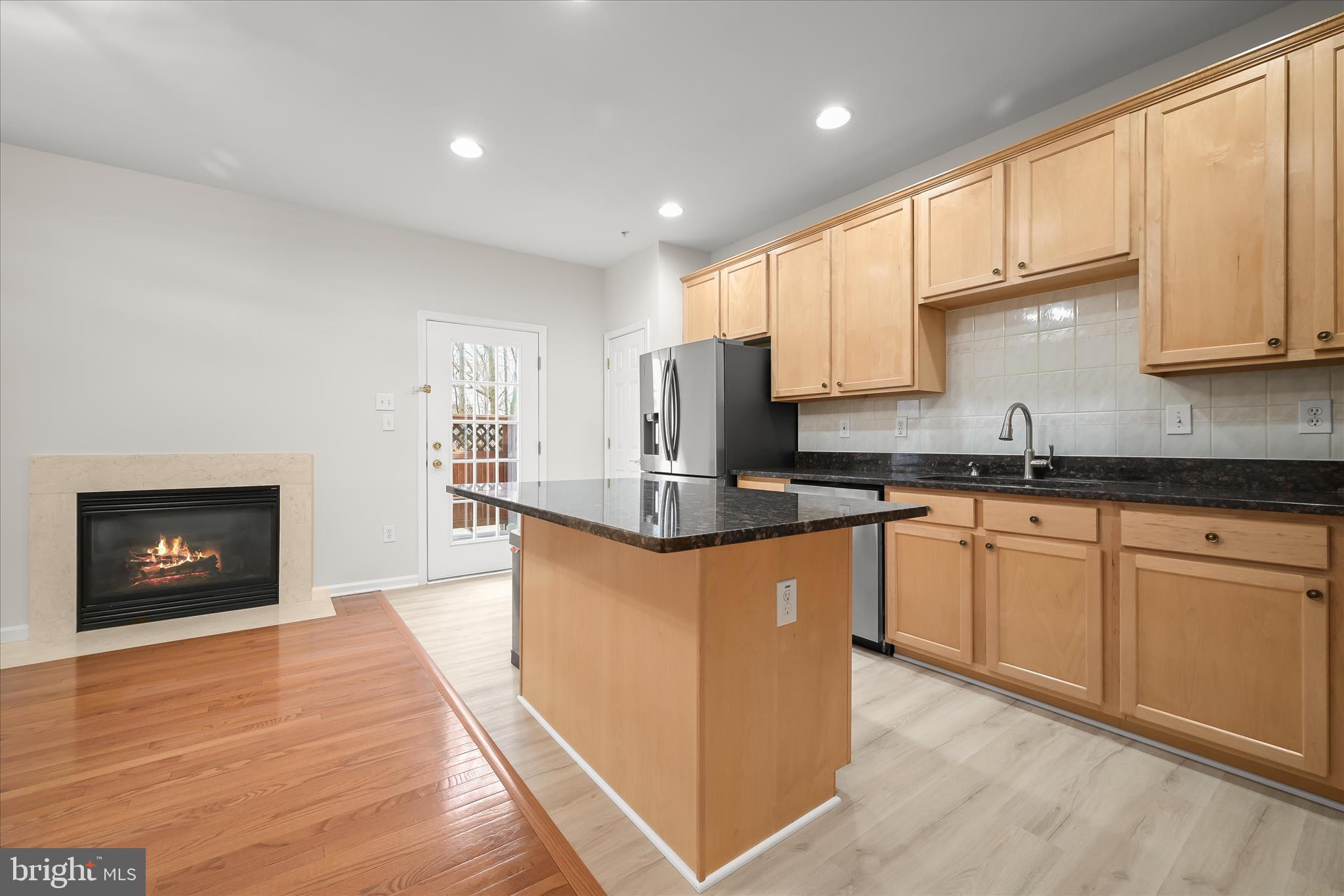 VILLAGE OF RIVER HILL - Residential