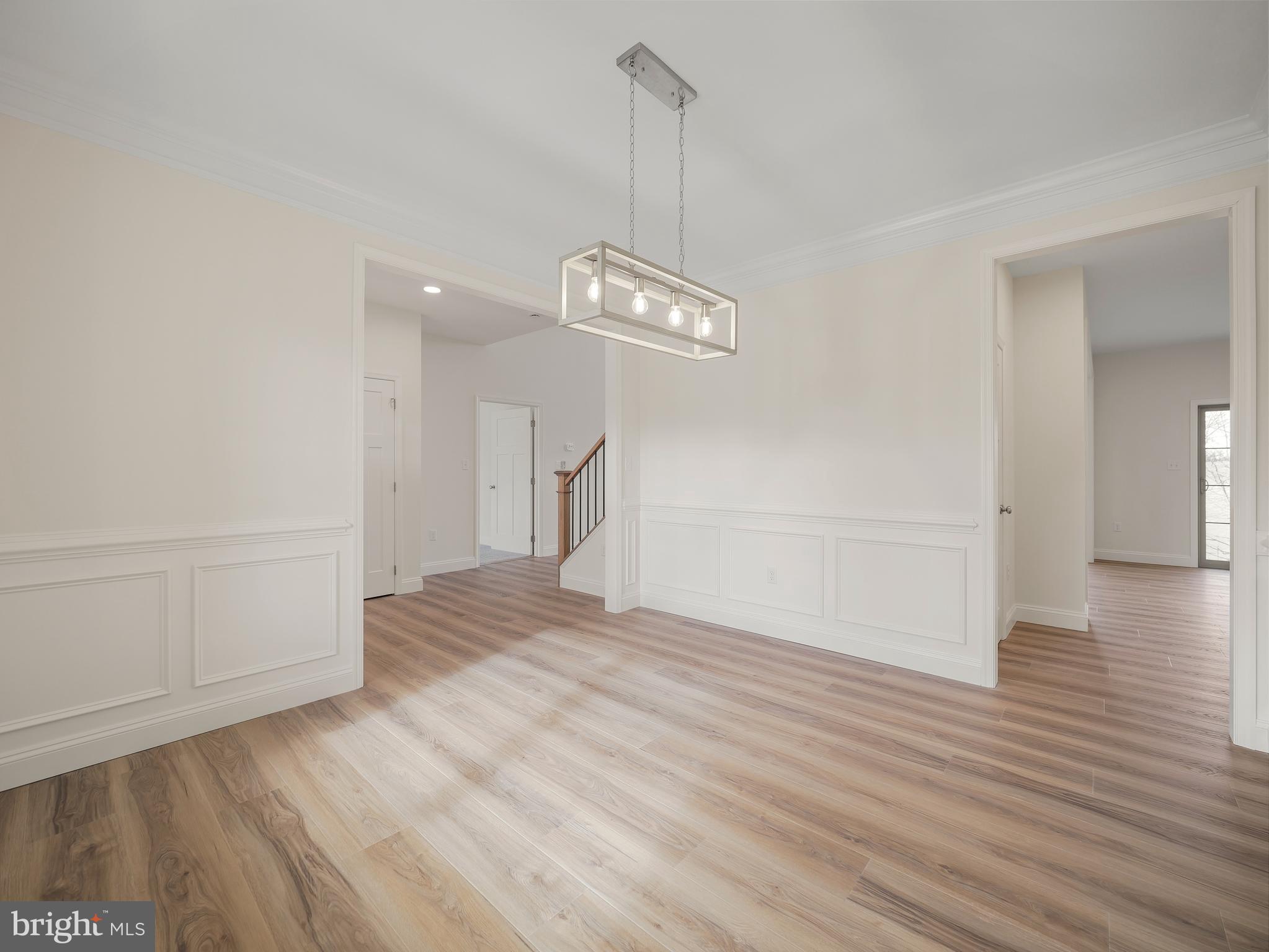 MELROSE MEADOWS III - Residential