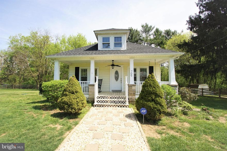 CHARMING CAPE COD SITUATED ON 1 ACRE LEVEL LOT LOCATED IN FALLSTON! OPEN FLOOR PLAN, FORMAL LIVING & DINING ROOM, BRIGHT & SUNNY KITCHEN WITH STAINLESS STEEL APPLIANCES & GRANITE, SUNROOM ON MAIN LEVEL, UPPER LEVEL WITH BEDROOM AND FULL BATH, NEW OIL TANK (2017), NEW HOT WATER HEATER (2018), NEW ROOF (2017) & NEW WASHER/DRYER (2019). SELLER HAVING NEW HOLDING TANK INSTALLED. **TAX RECORD DOES NOT REFLECT TRUE SQUARE FOOTAGE.