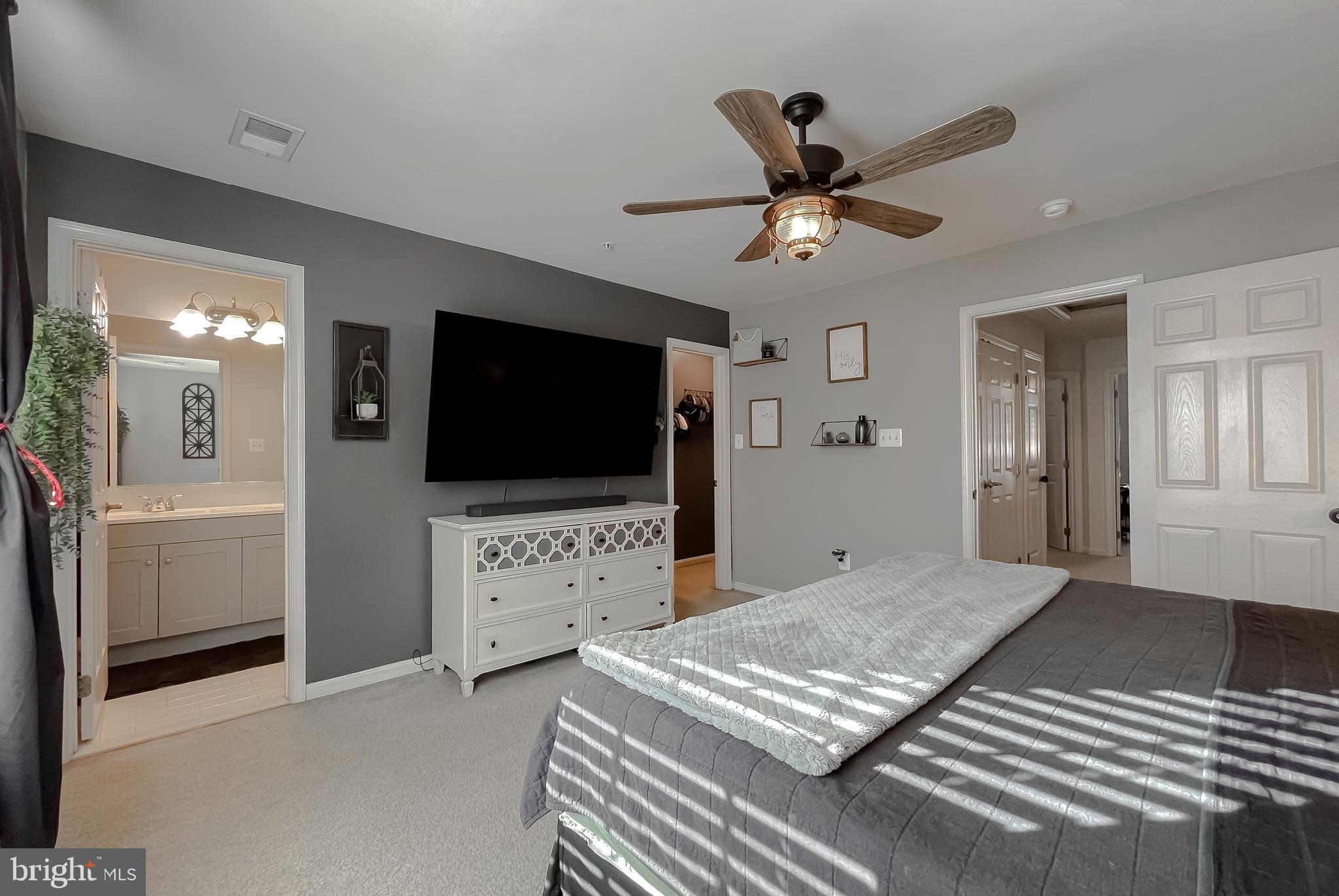 WOODLAND PARK AT WILDEWOOD - Residential