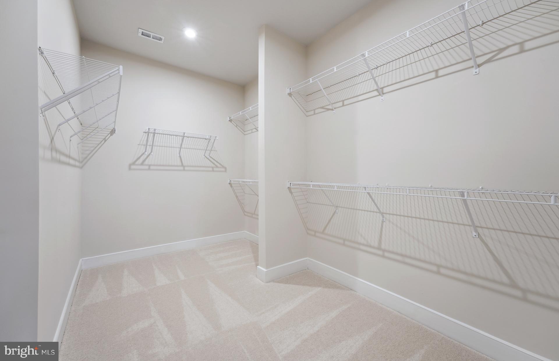 THE FLATS AT NATIONAL HARBOR - Residential