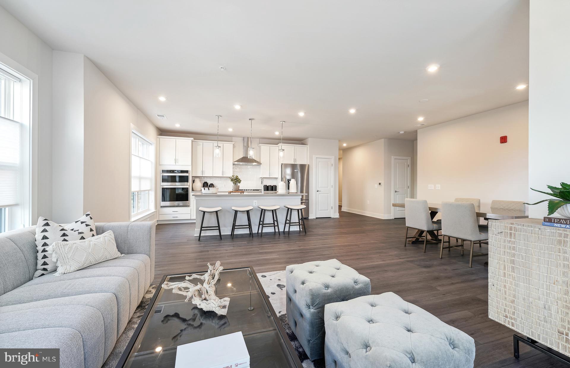 THE FLATS AT NATIONAL HARBOR - Residential