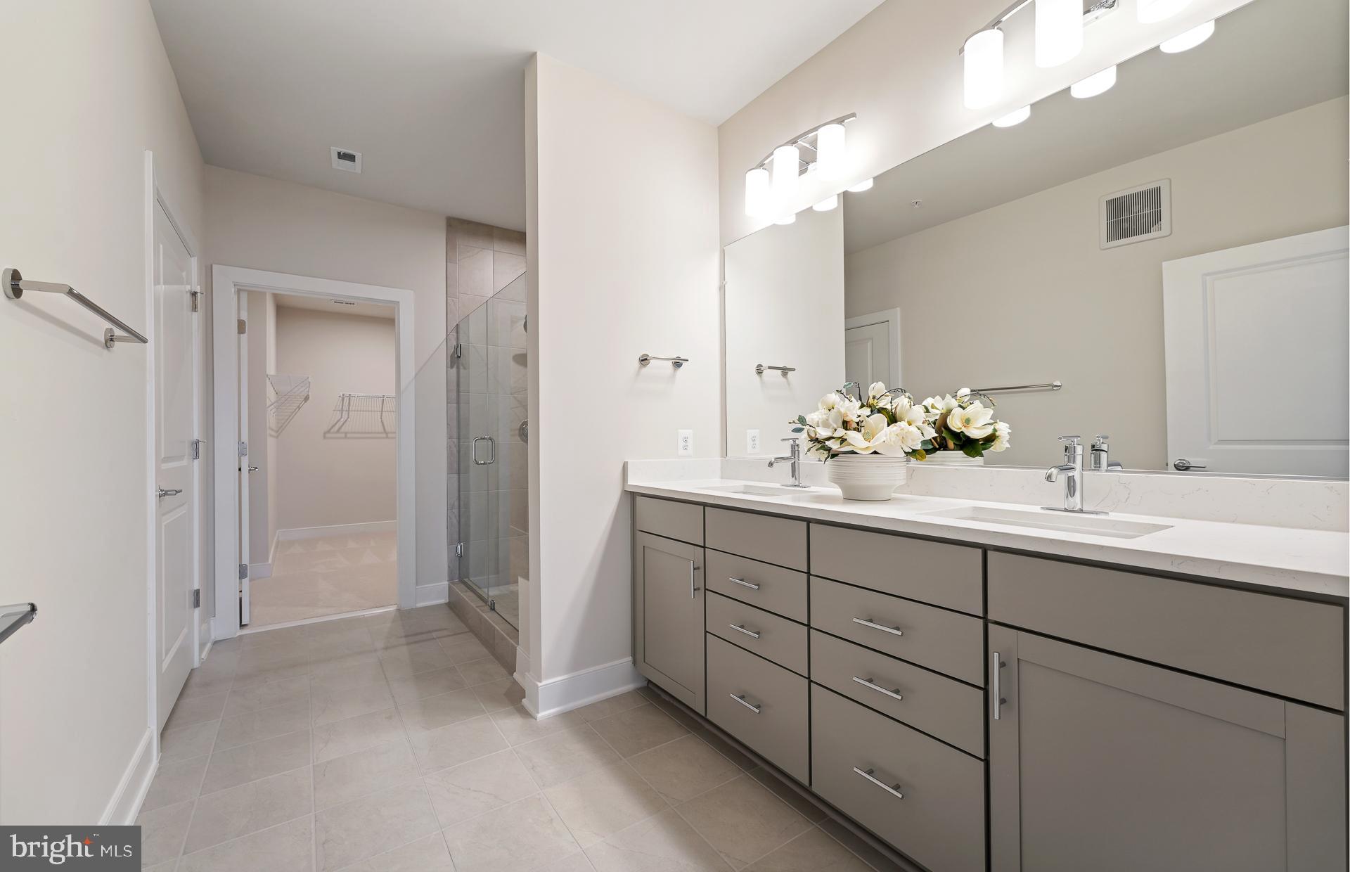 THE FLATS AT NATIONAL HARBOR - Residential