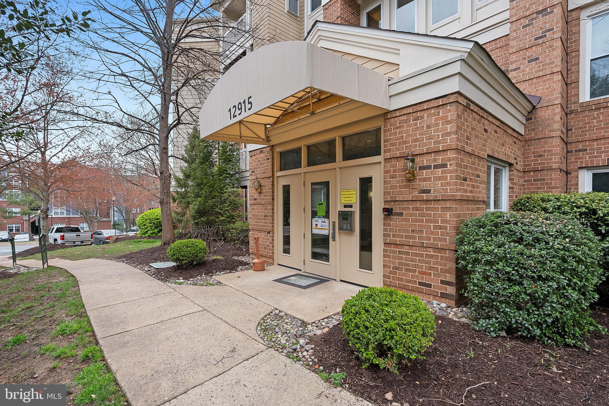 WORLDGATE CONDO - Residential