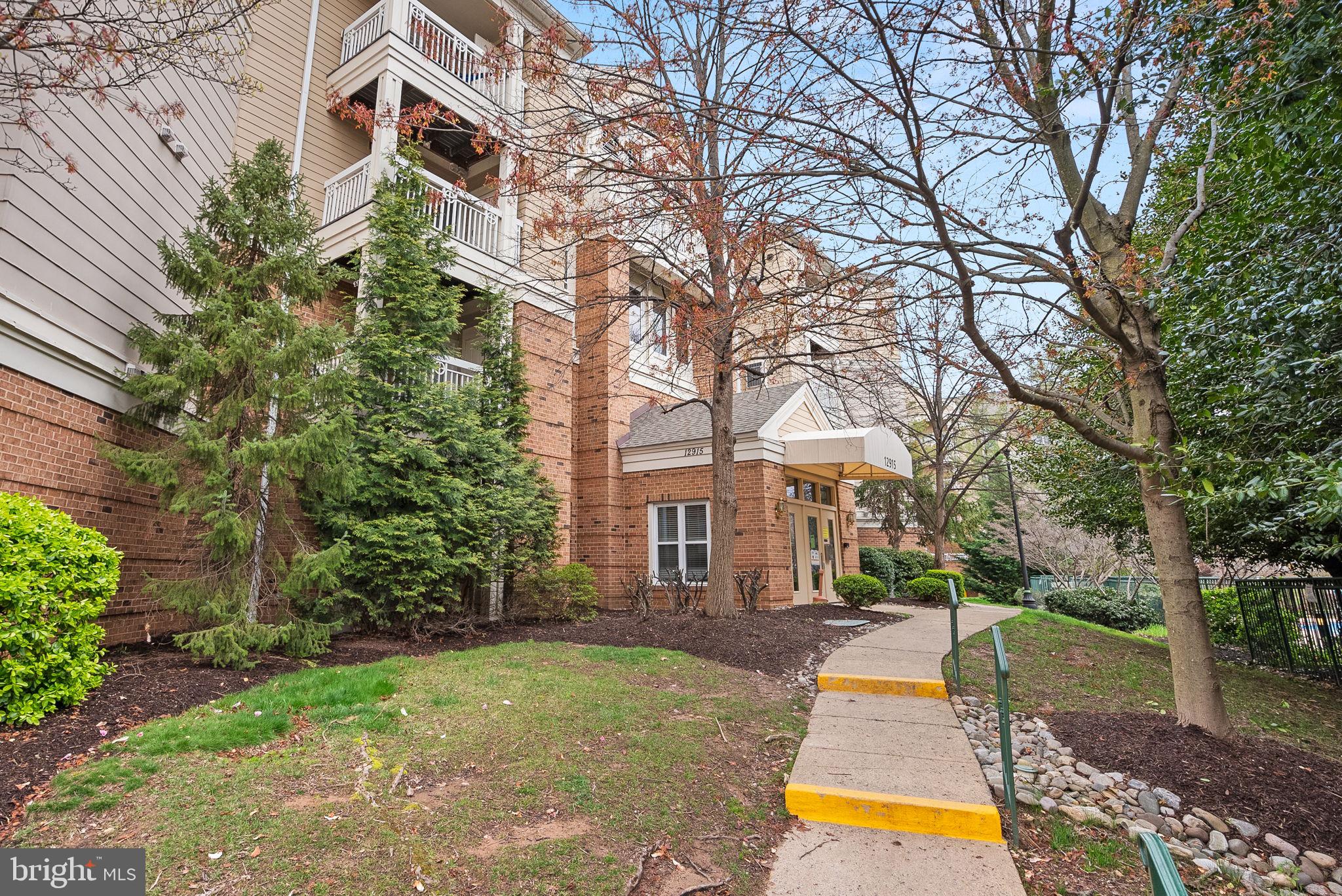 WORLDGATE CONDO - Residential