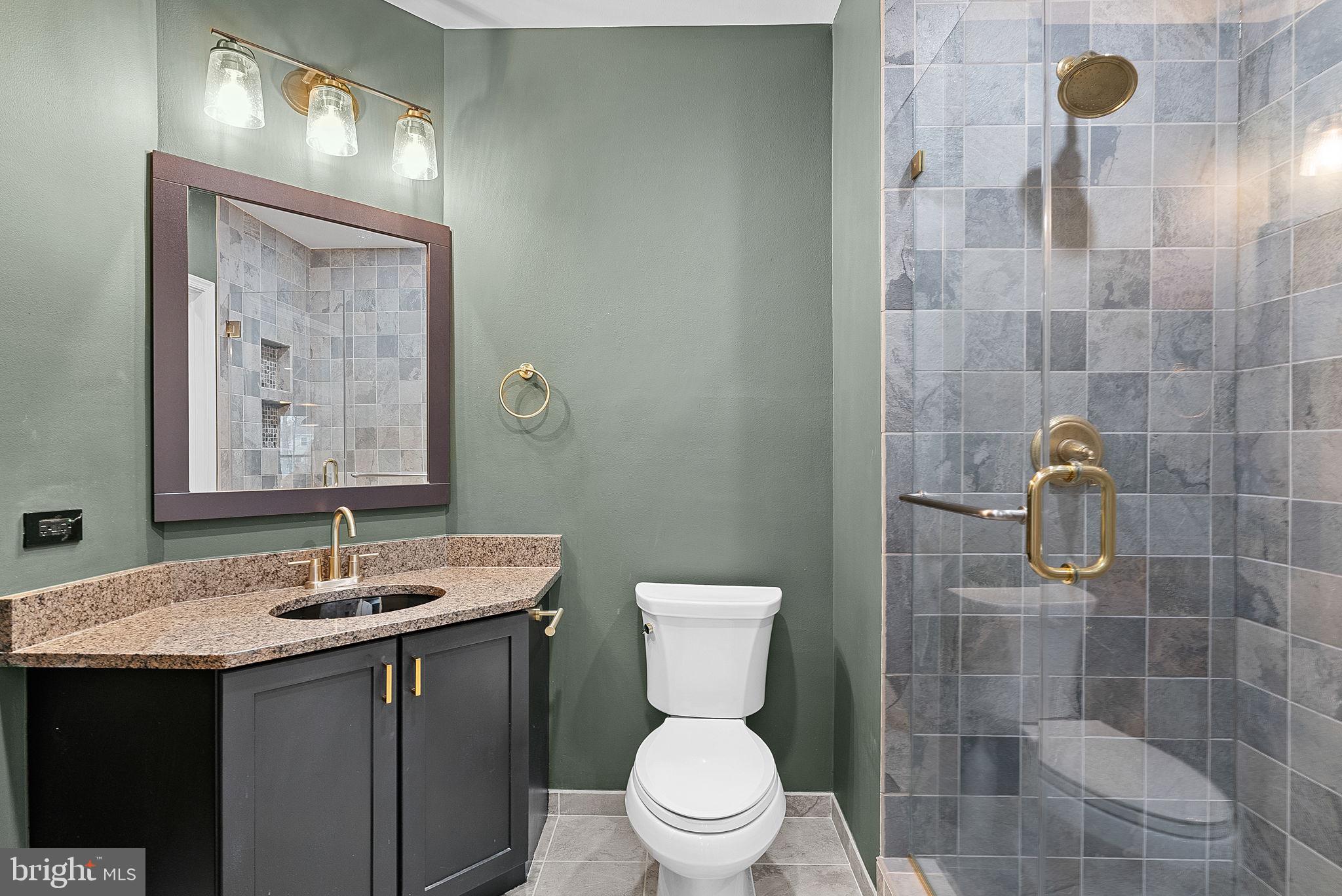 WORLDGATE CONDO - Residential