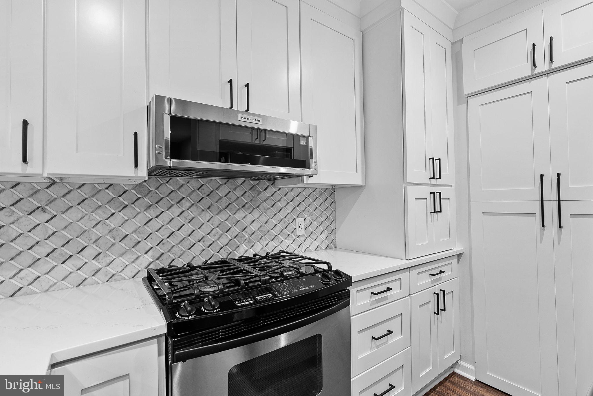 WORLDGATE CONDO - Residential