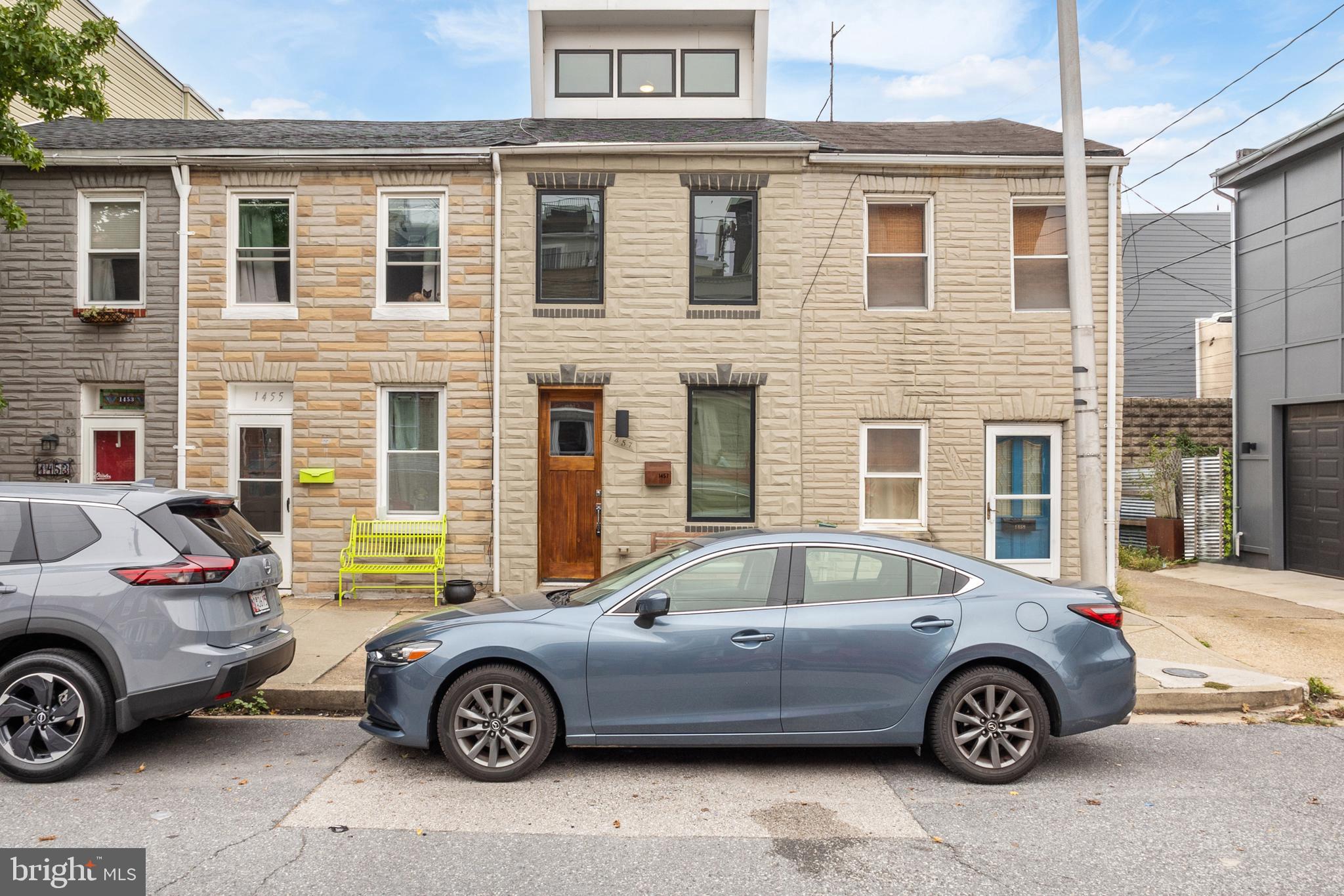 LOCUST POINT - Residential