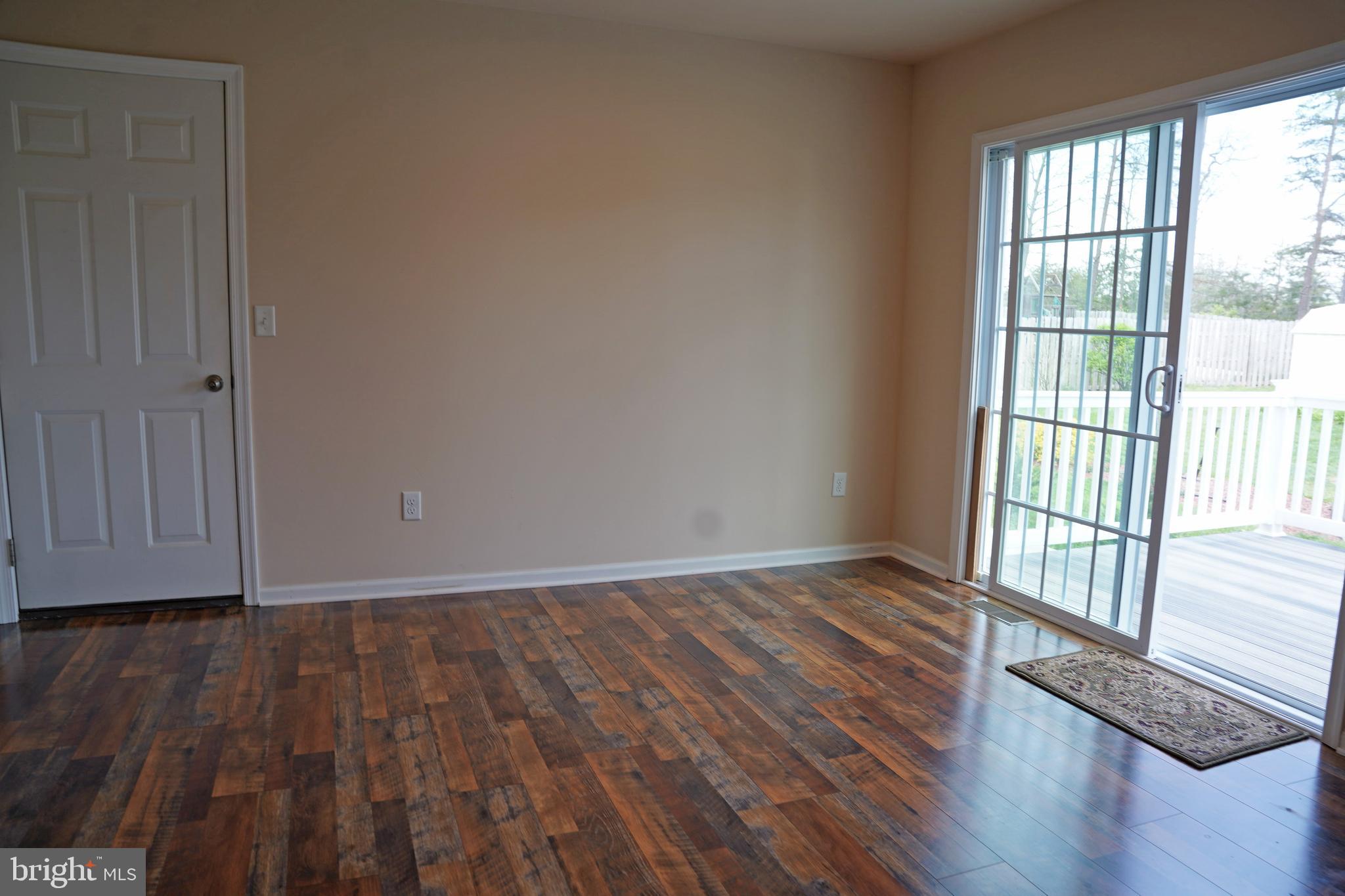 CAMERON ACRES - Residential