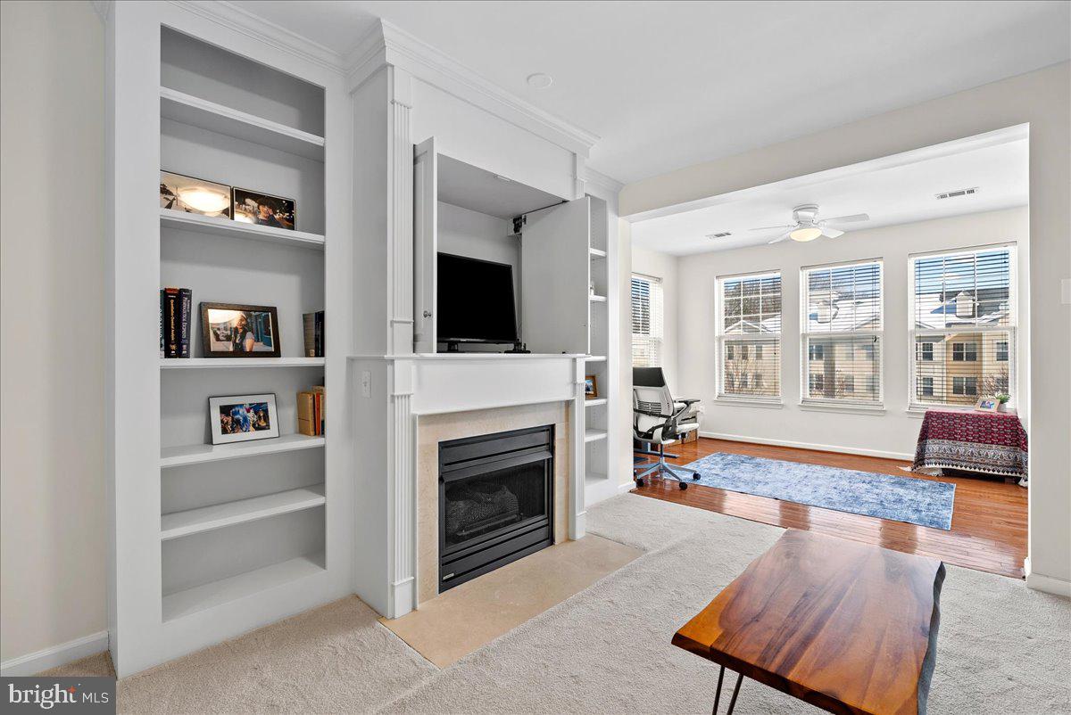 LAKELAND RIDGE - Residential