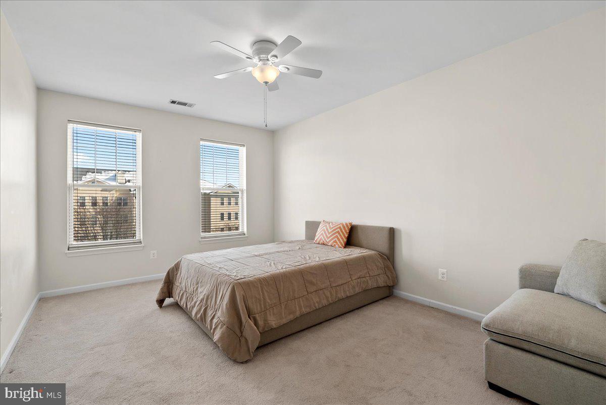 LAKELAND RIDGE - Residential