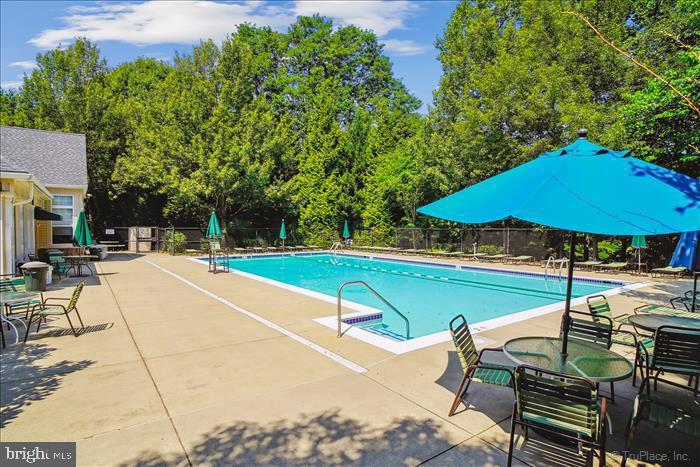 LAKELAND RIDGE - Residential