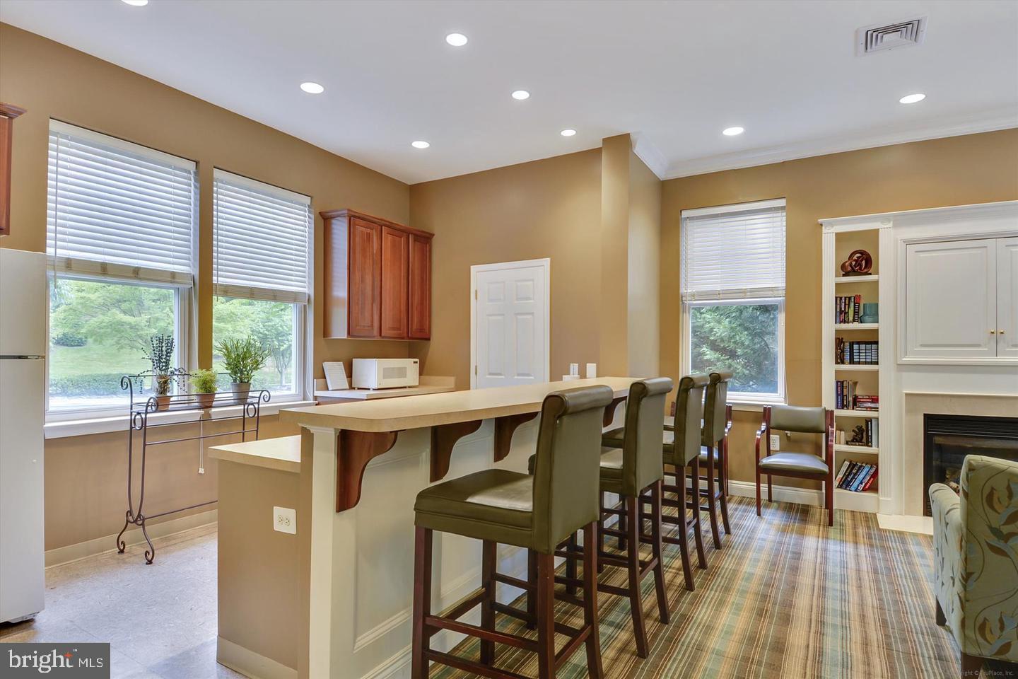 LAKELAND RIDGE - Residential