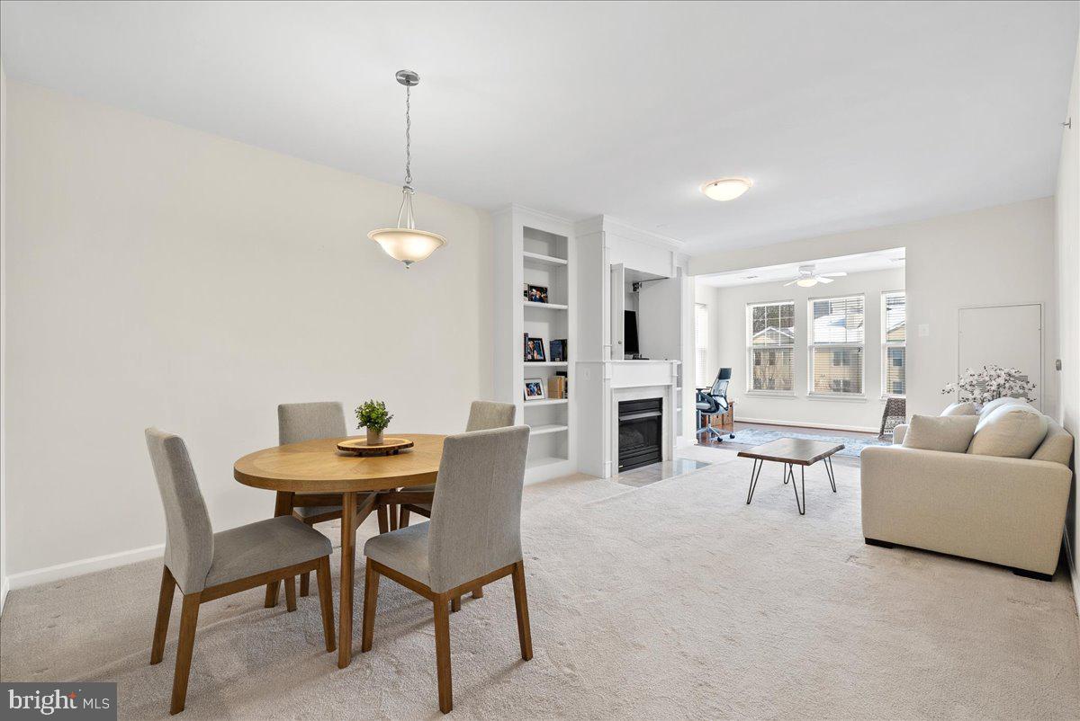 LAKELAND RIDGE - Residential