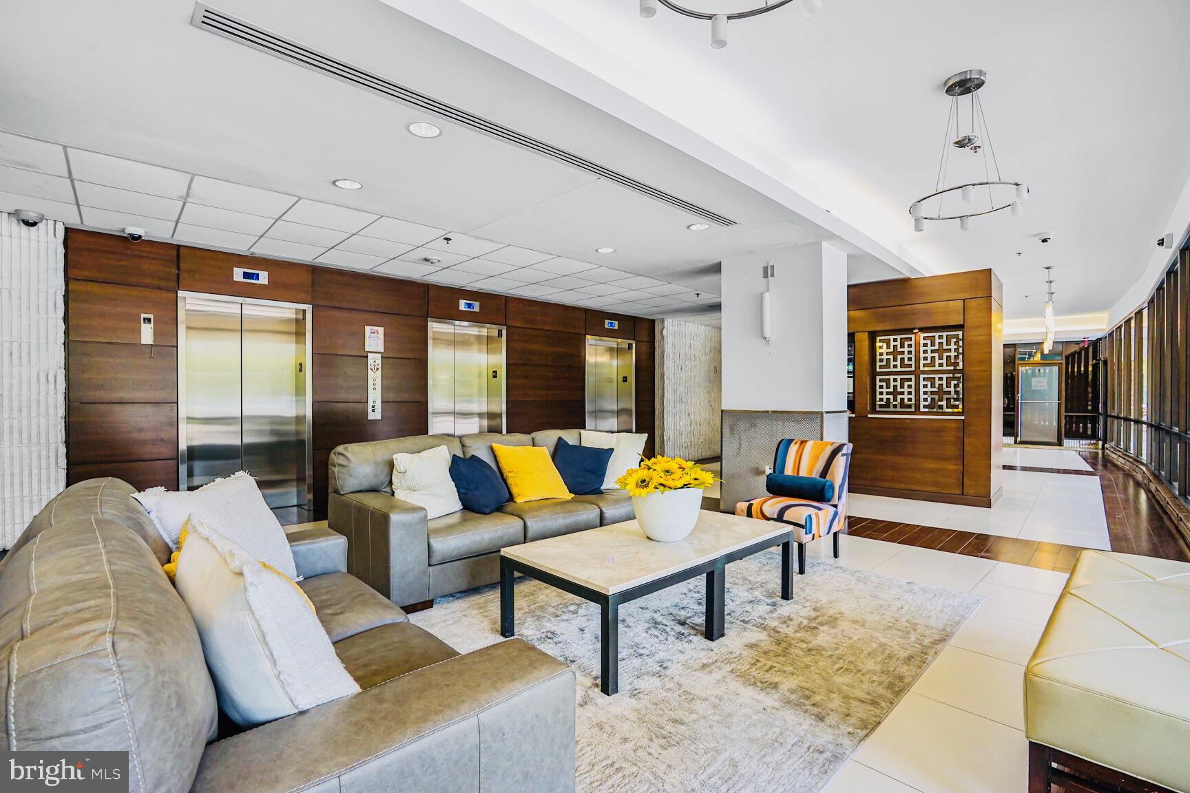 OLYMPUS - Residential