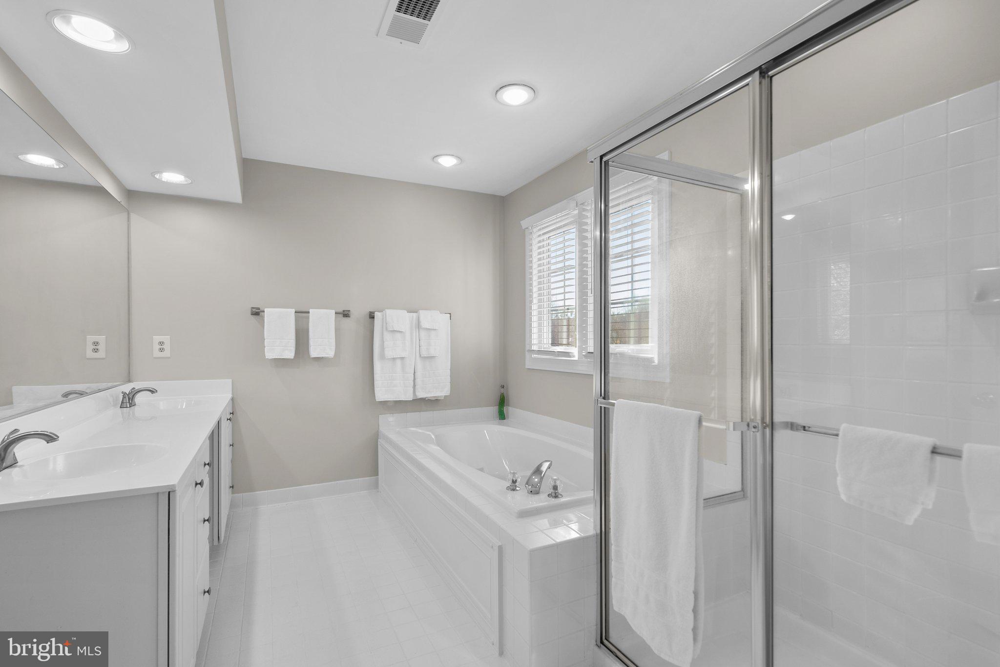 THE FOREST - Residential