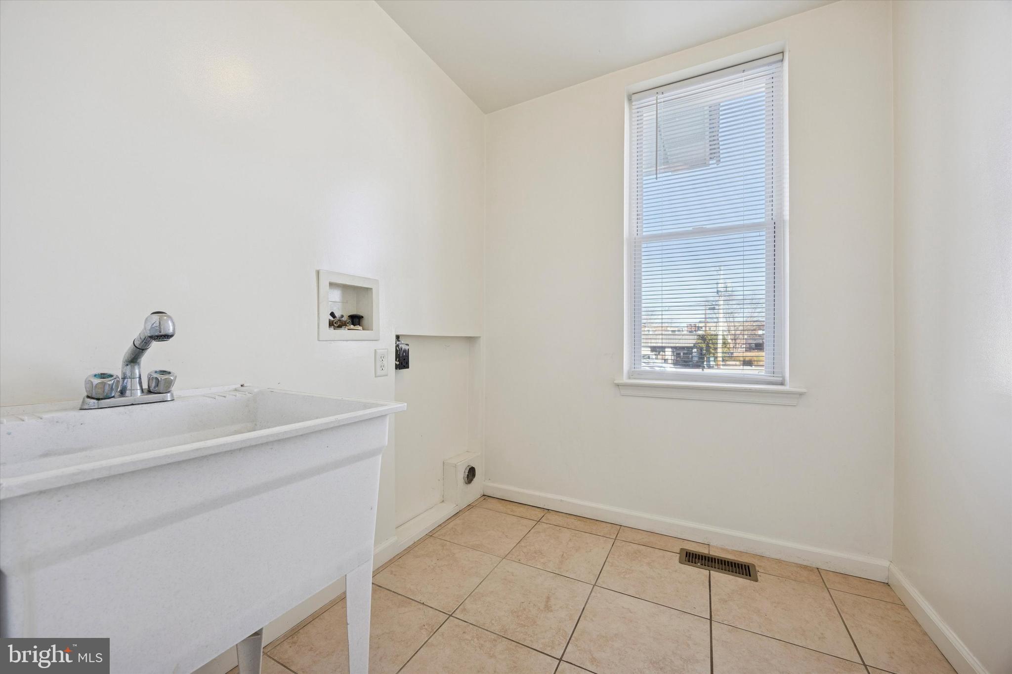 WEST WARD - Residential