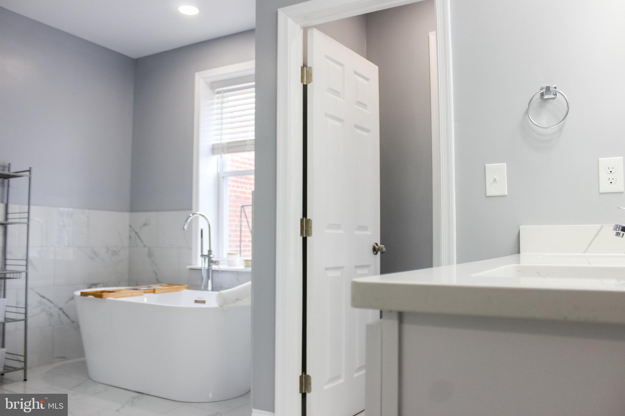 CHARLES VILLAGE - Residential Lease