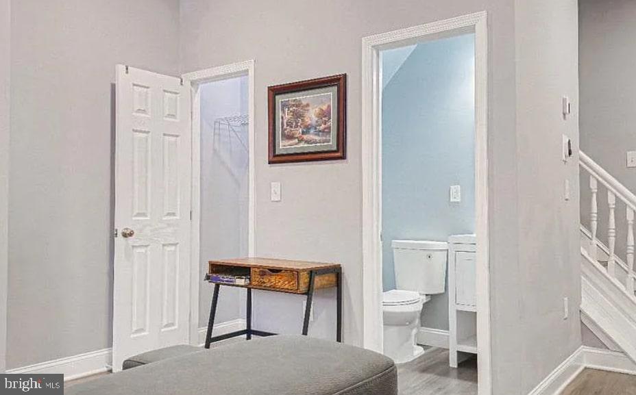 CHARLES VILLAGE - Residential Lease