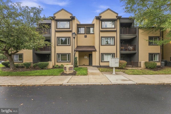 2214 SAYRE DR, PRINCETON, NJ 08540 - Image a61a6e042fb91f688f8a76dd5dd0f2c5/2065098356