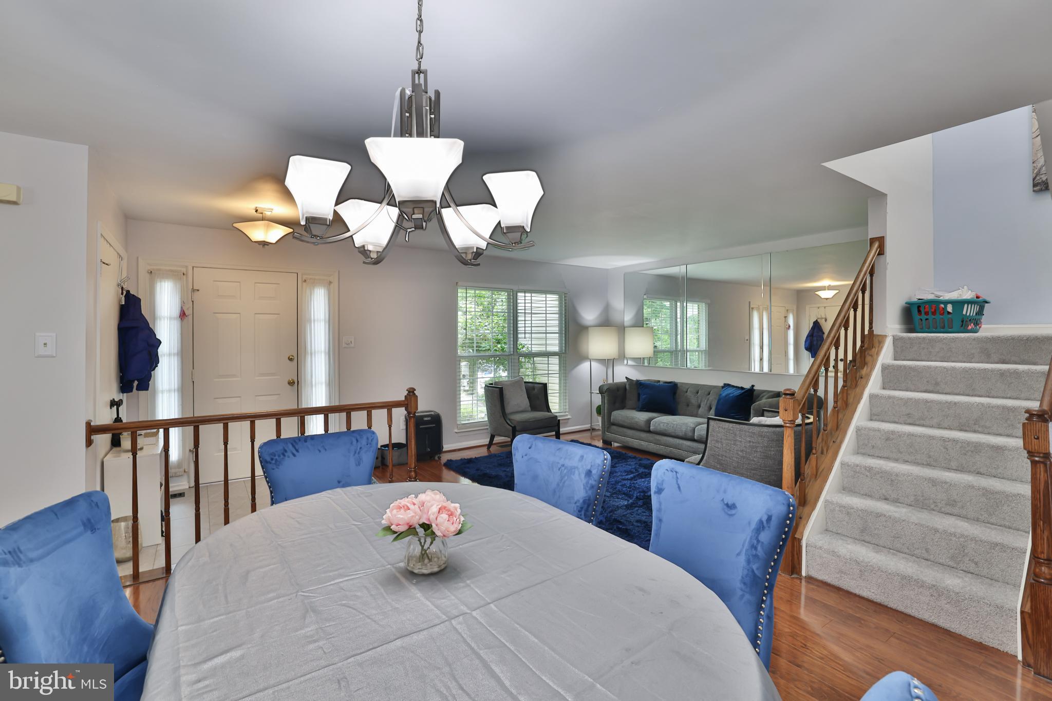 LONGMEAD - Residential