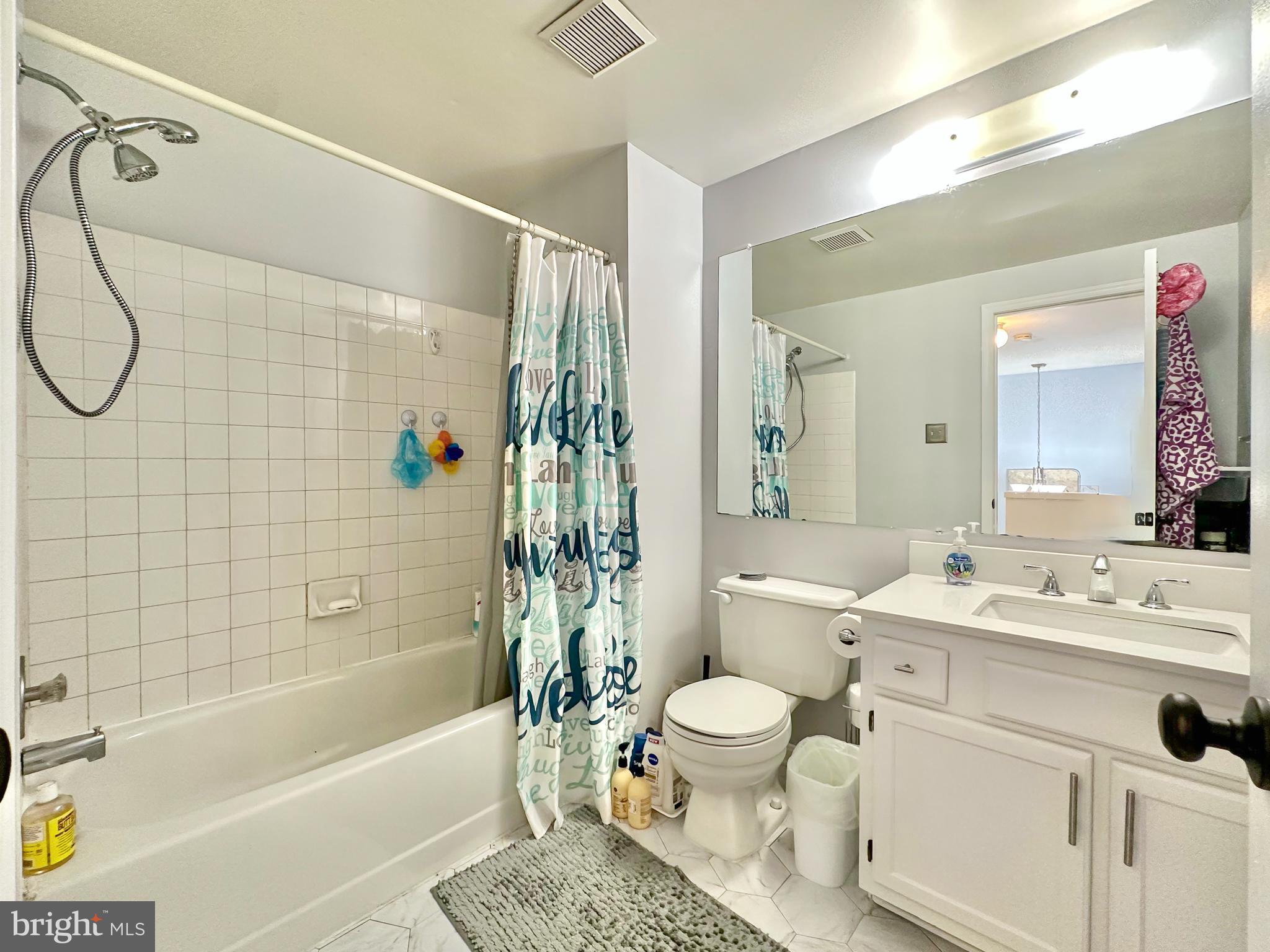 LONGMEAD - Residential