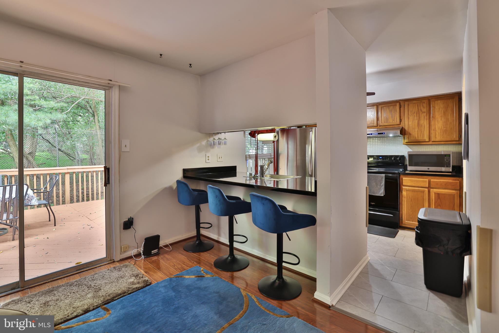 LONGMEAD - Residential