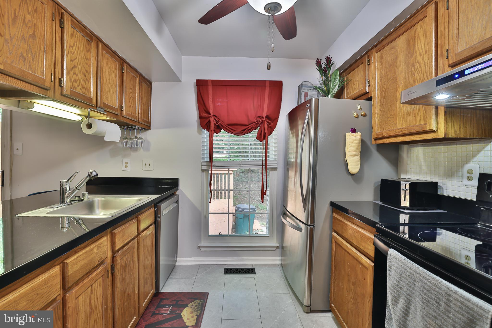 LONGMEAD - Residential