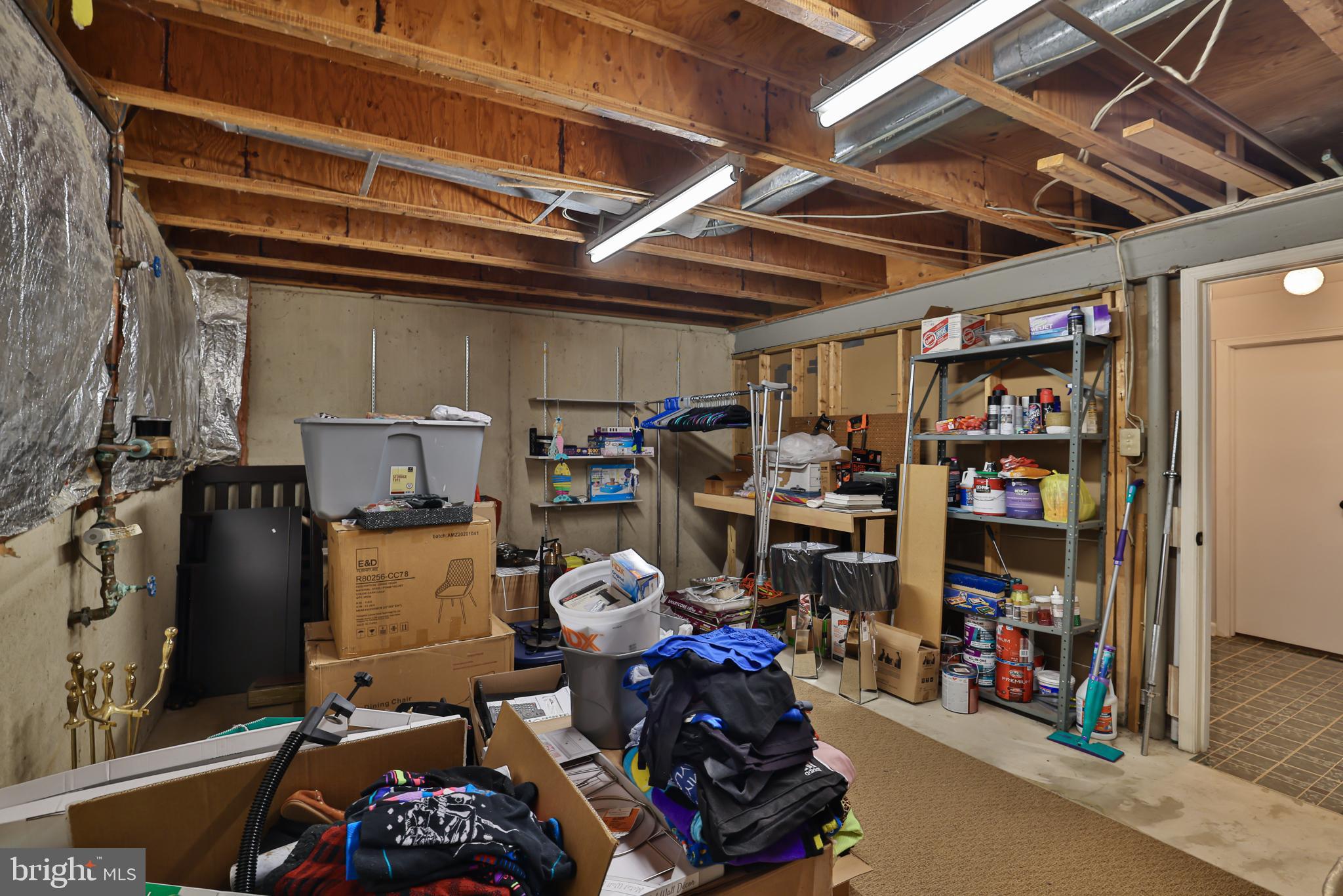 LONGMEAD - Residential