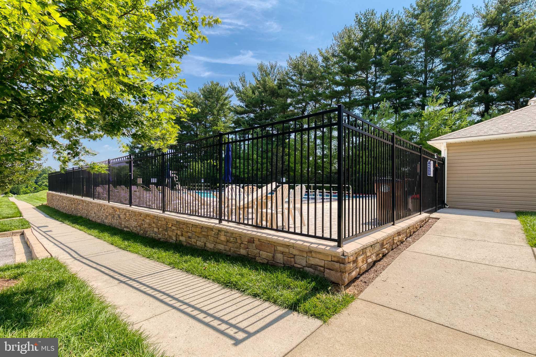 RESERVOIR RIDGE - Residential